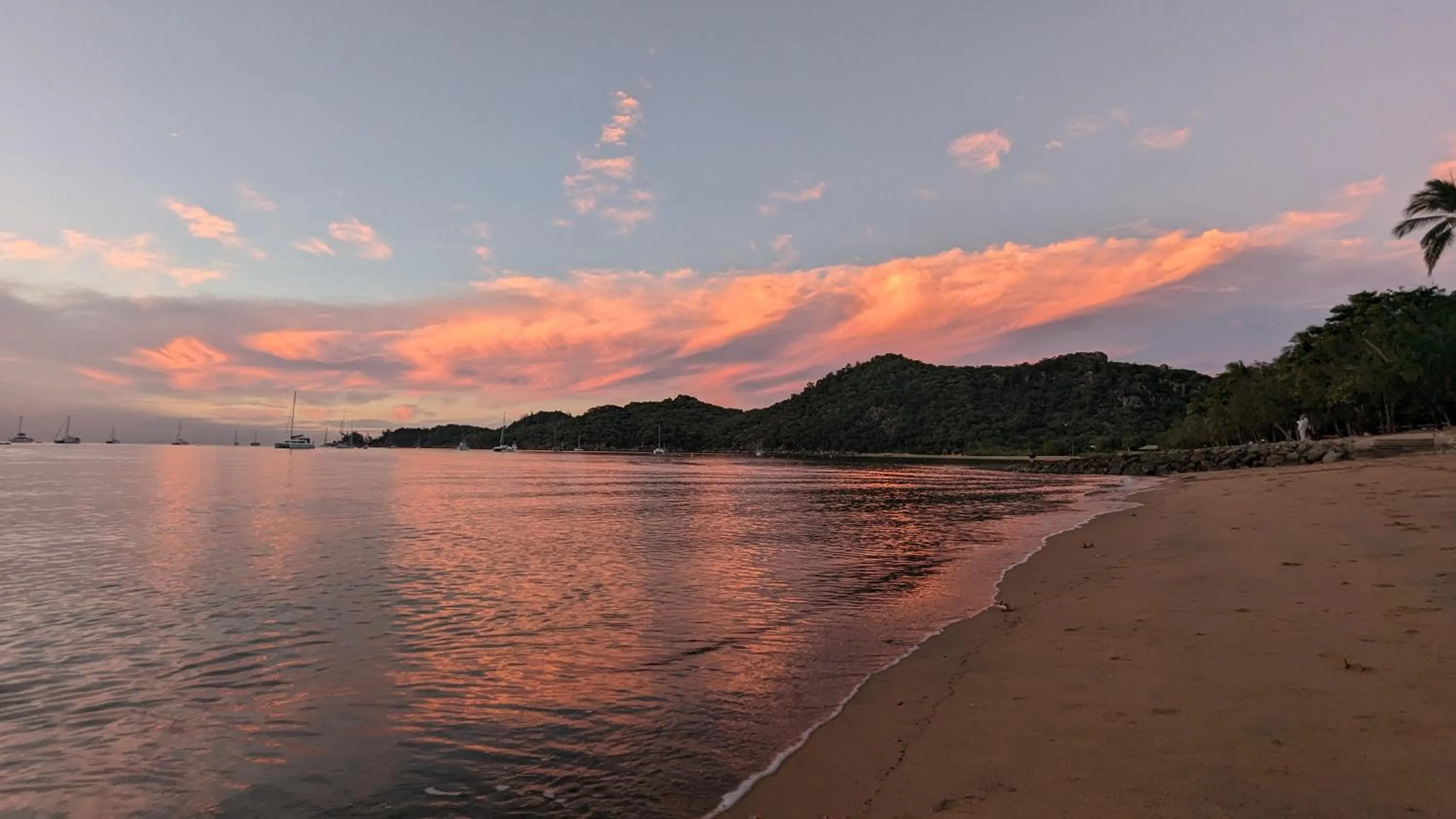 Sunset in Sails On Horseshoe