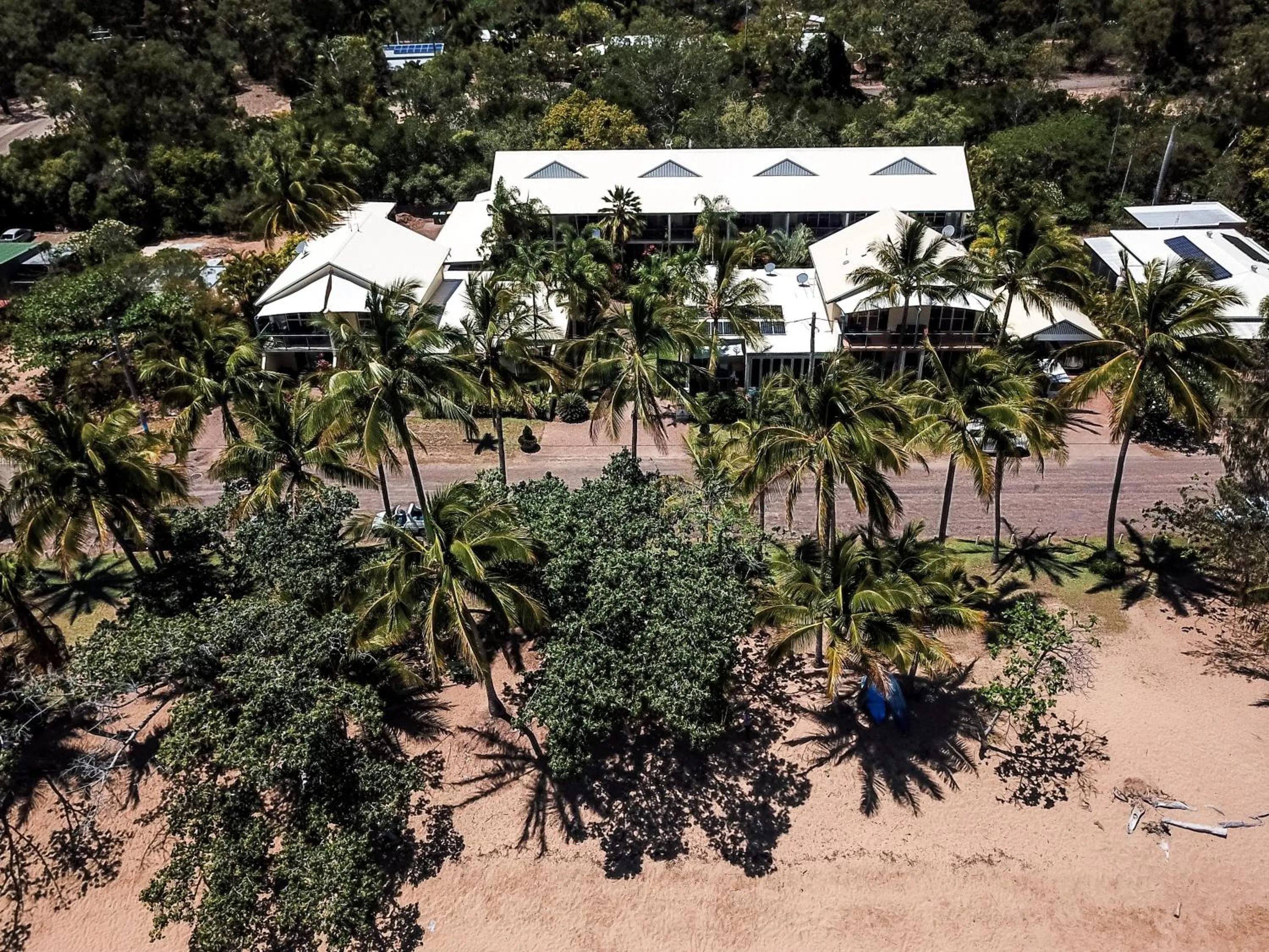 Property building in Sails On Horseshoe