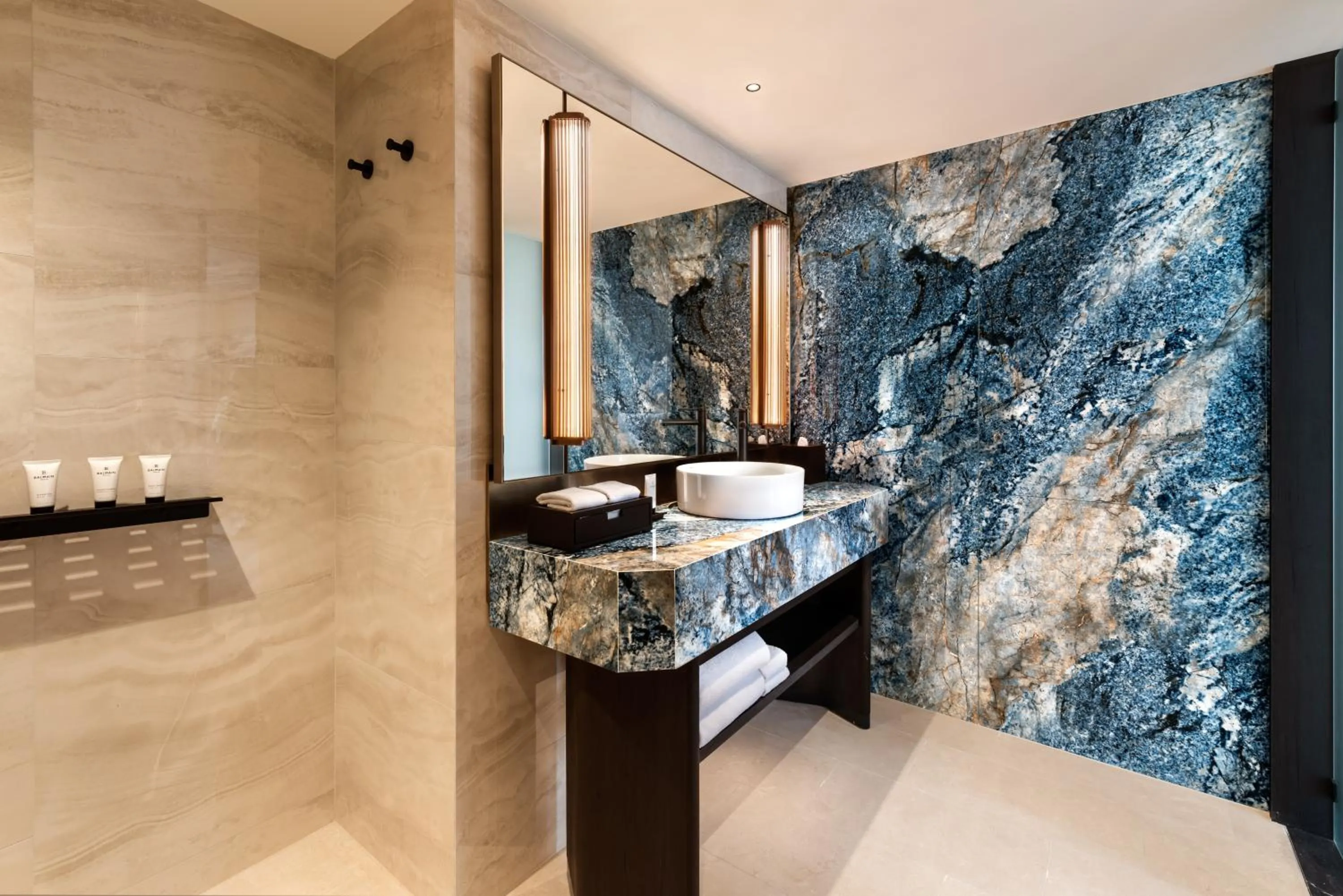 Bathroom in Pan Pacific Perth