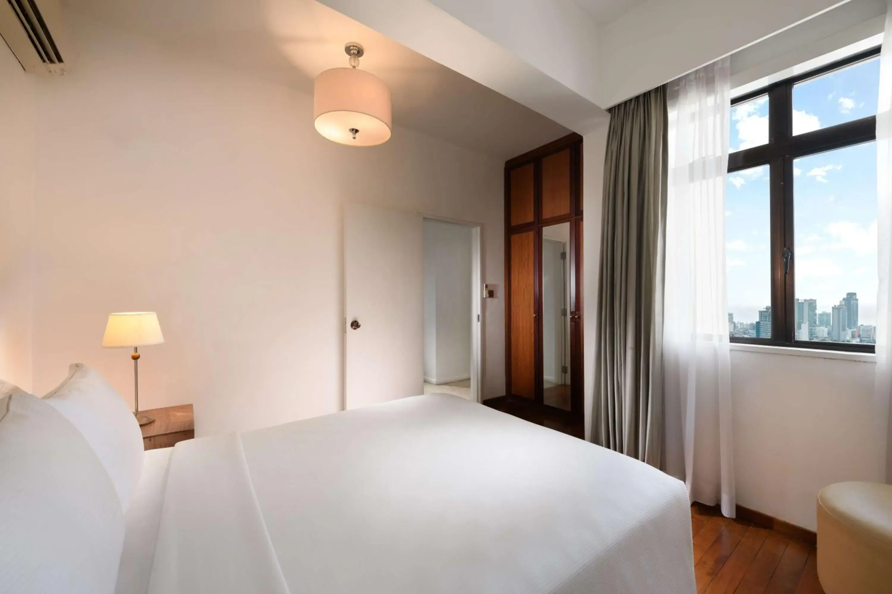View (from property/room), Bed in Hilton Colombo Residence View (from property/room), Bed in Hilton Colombo Residence
