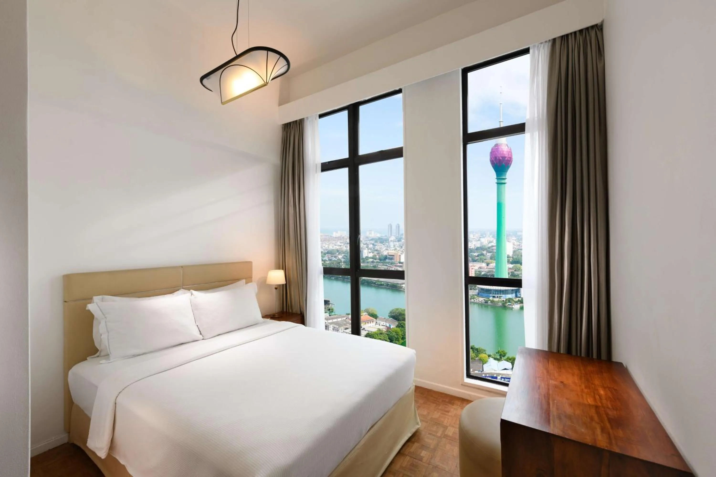 Bedroom, Bed in Hilton Colombo Residence