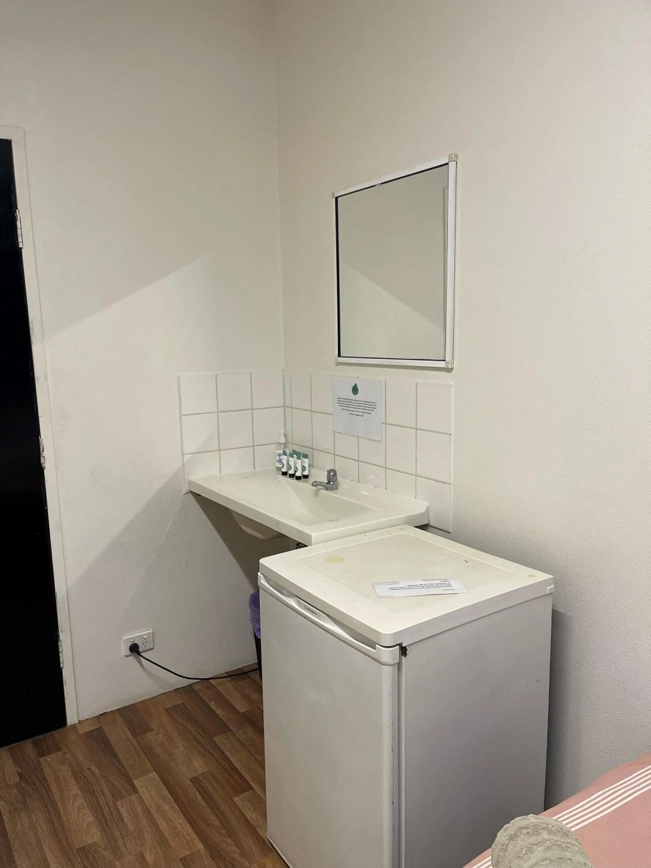 Area and facilities in Youth Shack Backpackers Darwin