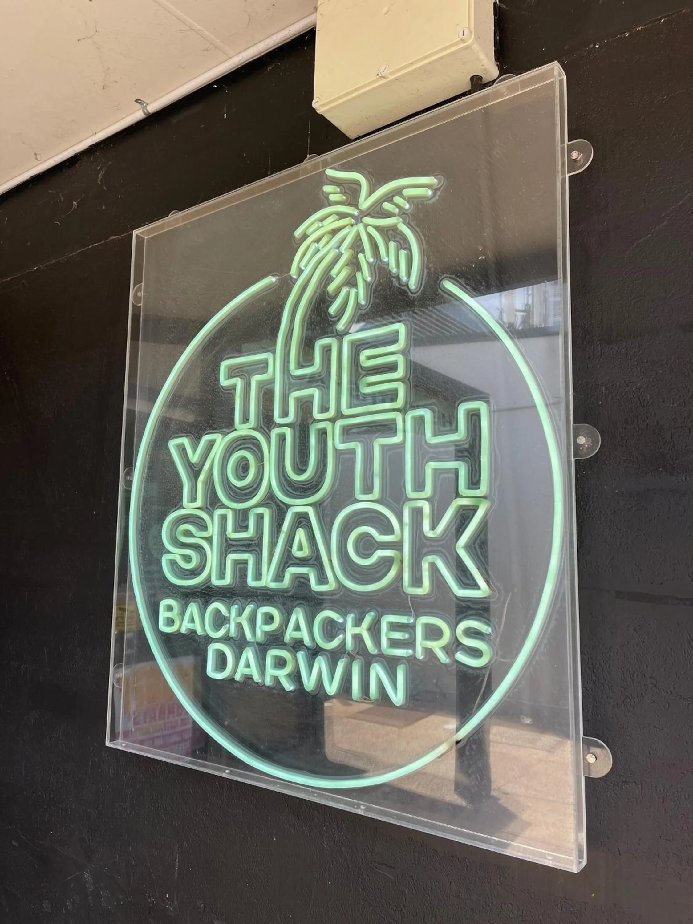 Logo/Certificate/Sign in Youth Shack Backpackers Darwin