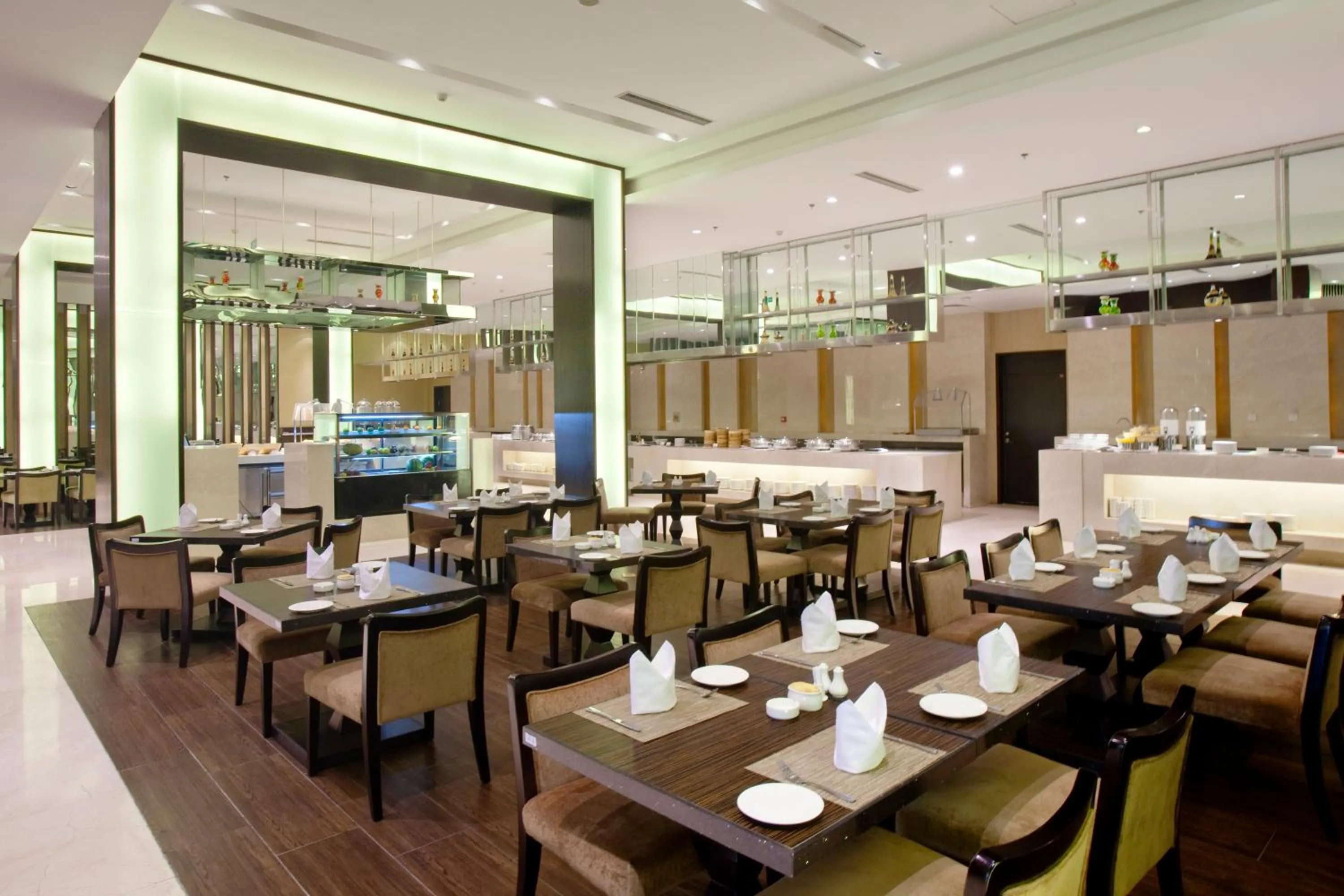Restaurant/places to eat in Holiday Inn Mudanjiang by IHG
