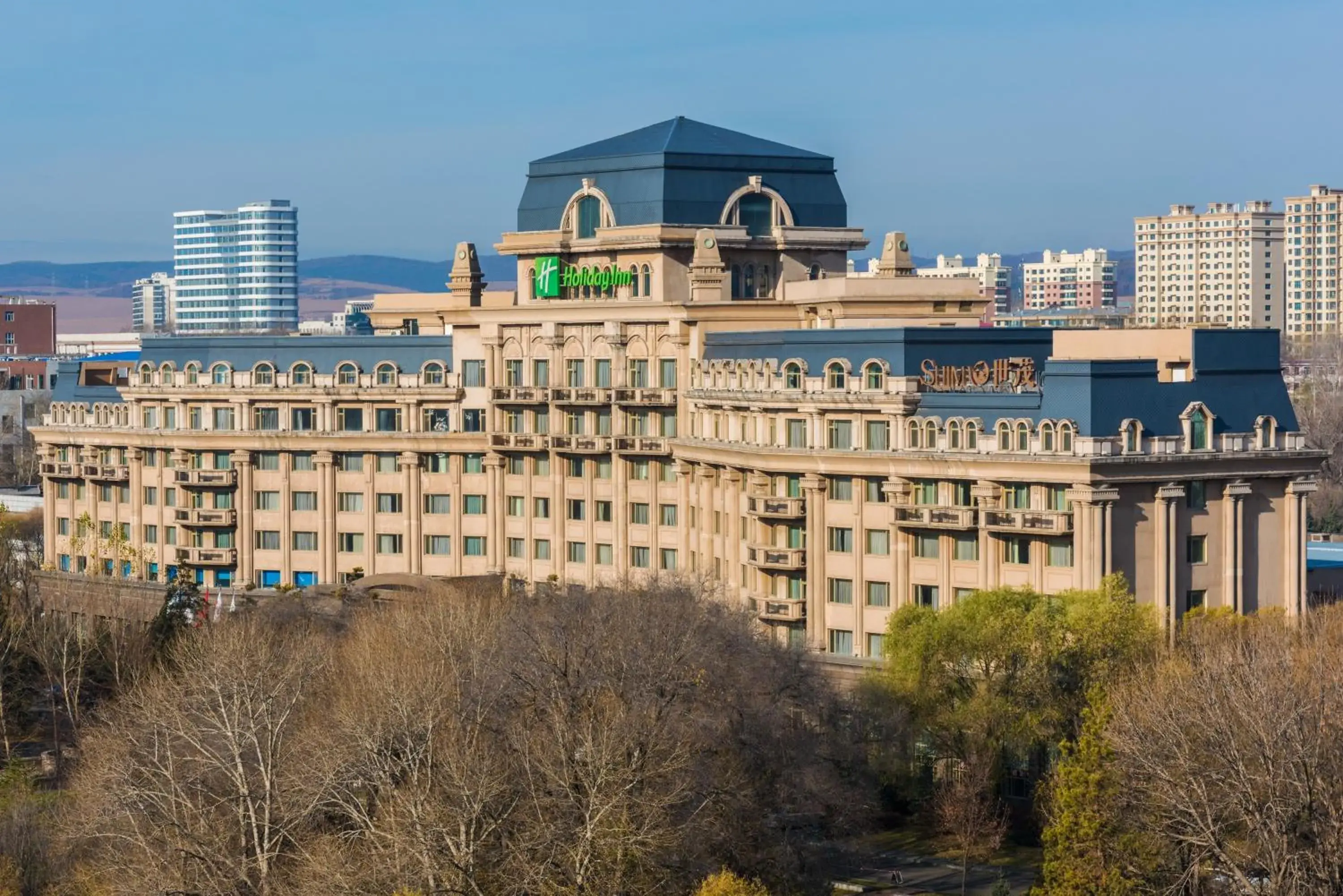 Property building in Holiday Inn Mudanjiang by IHG Property building in Holiday Inn Mudanjiang by IHG