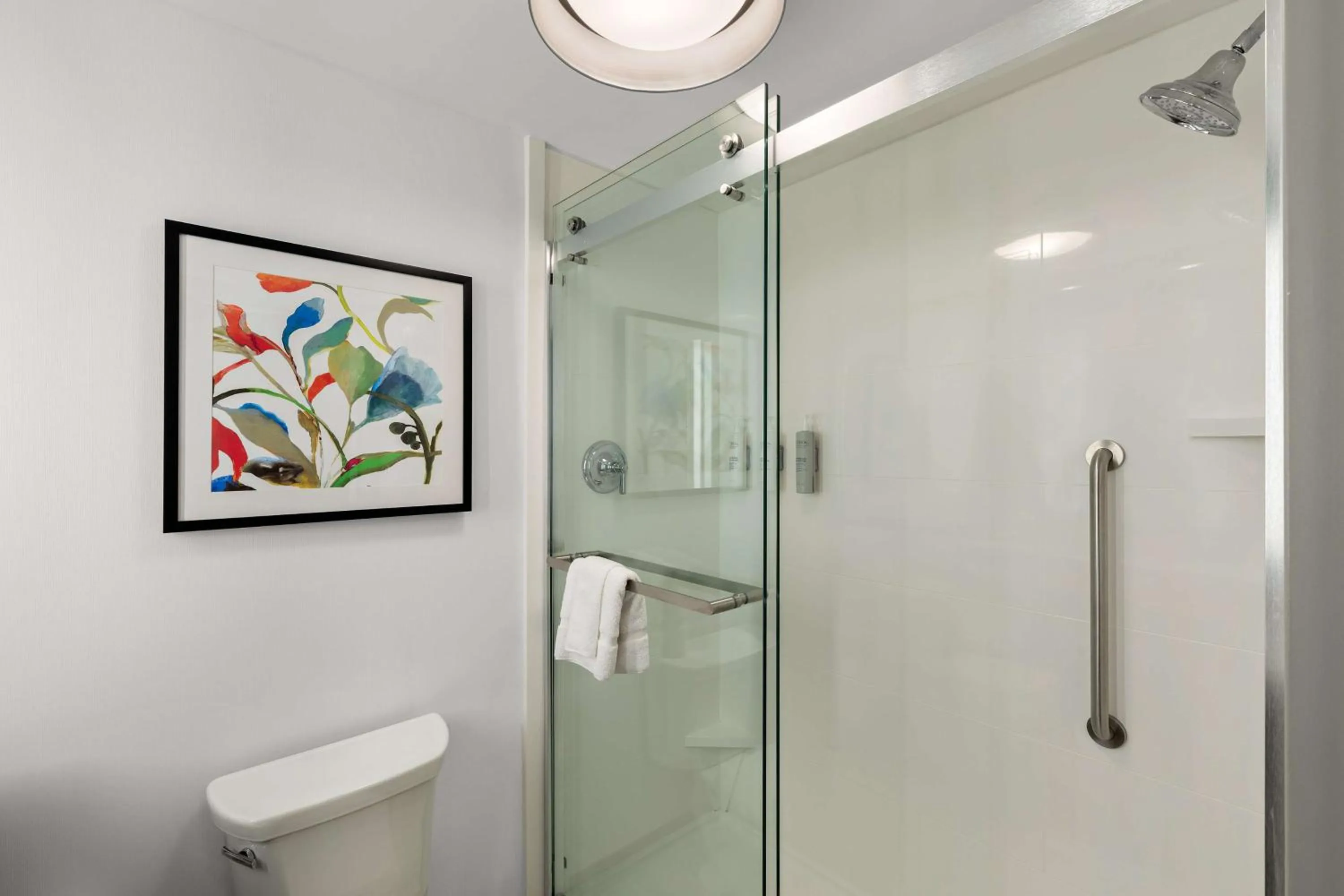 Bathroom in Hilton Garden Inn Atlanta East/Stonecrest