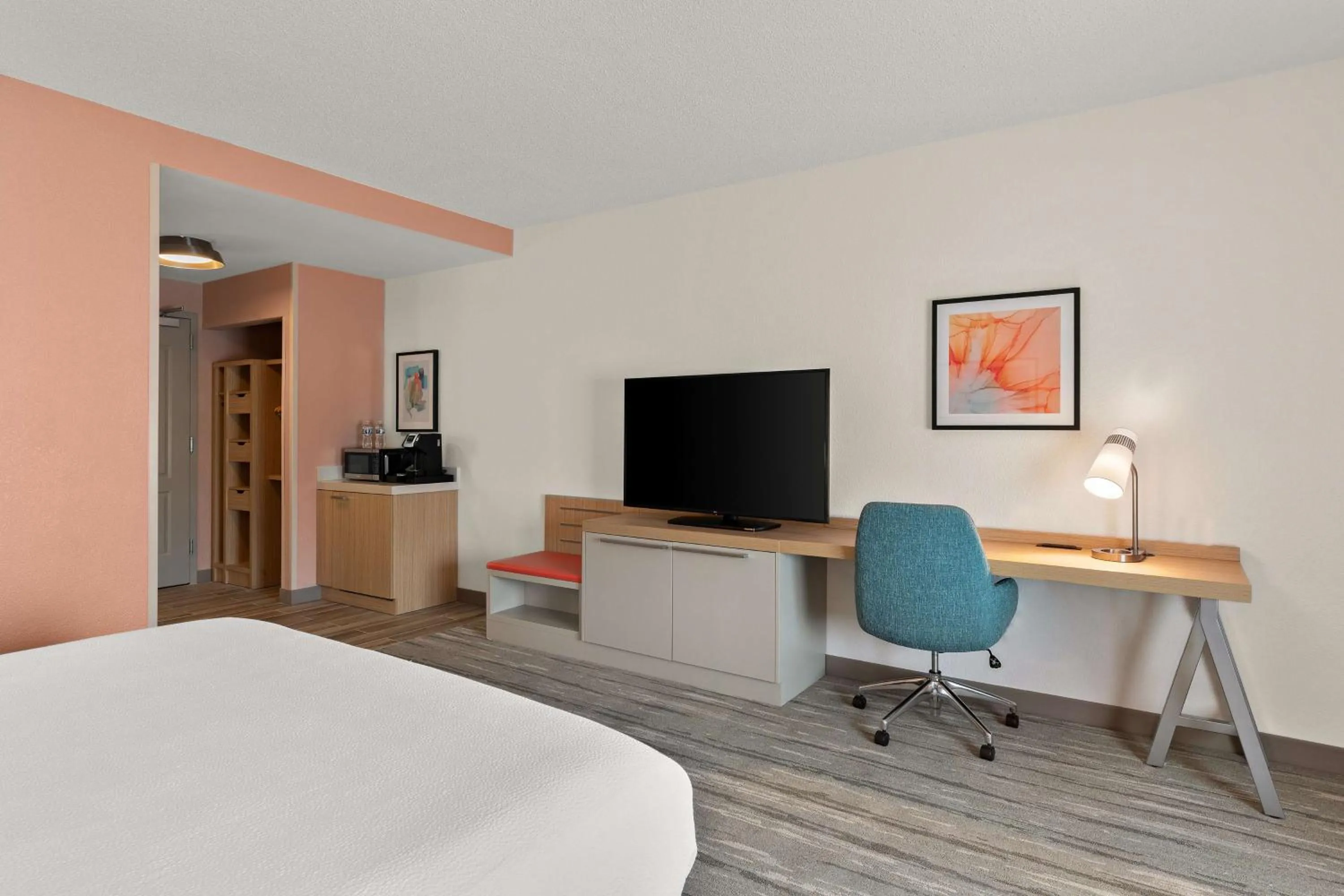 Bedroom, Bed in Hilton Garden Inn Atlanta East/Stonecrest