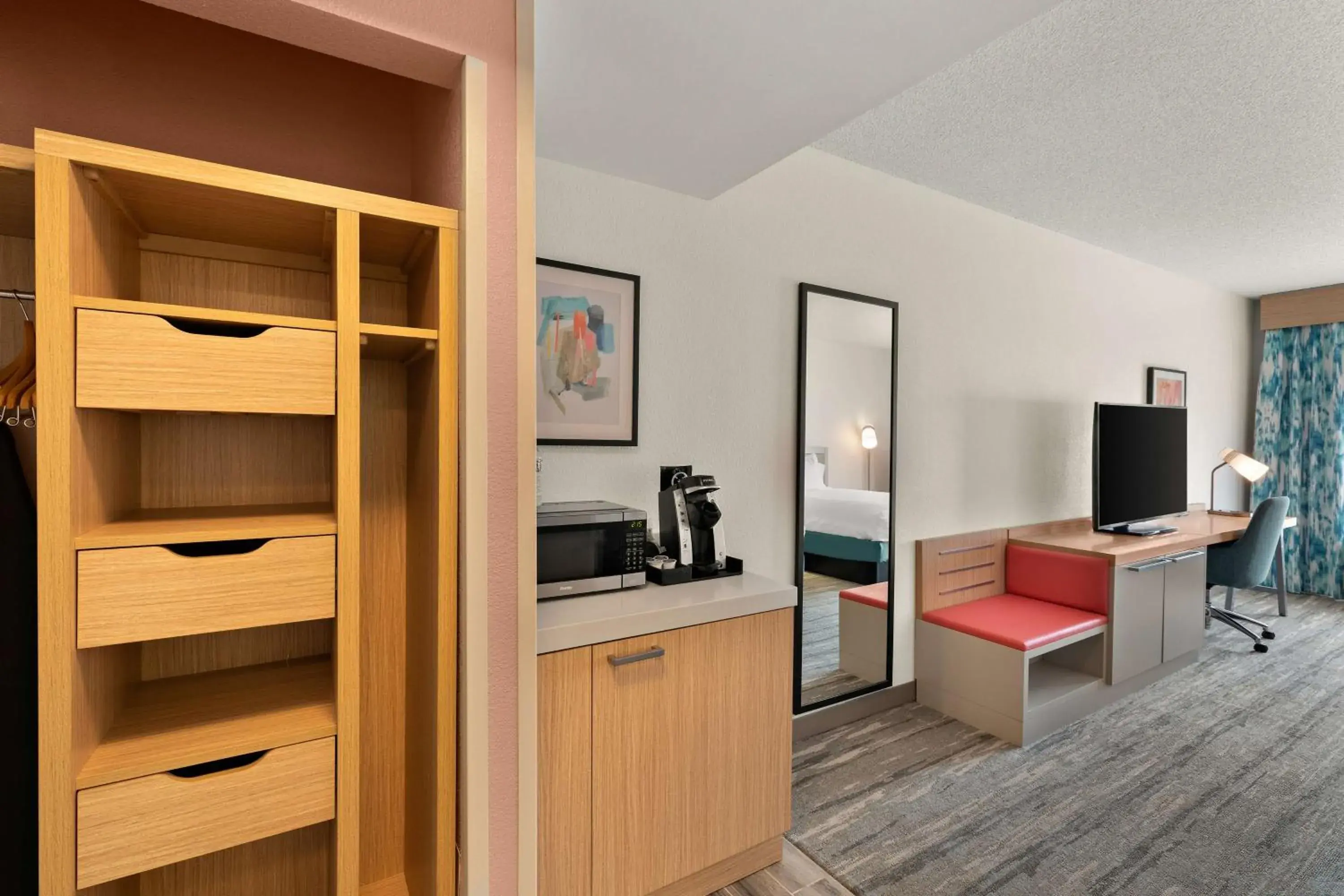 Bedroom in Hilton Garden Inn Atlanta East/Stonecrest Bedroom in Hilton Garden Inn Atlanta East/Stonecrest