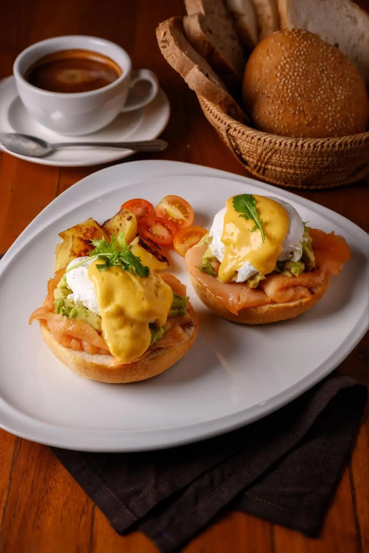 Food in Karon Phunaka Resort Food in Karon Phunaka Resort