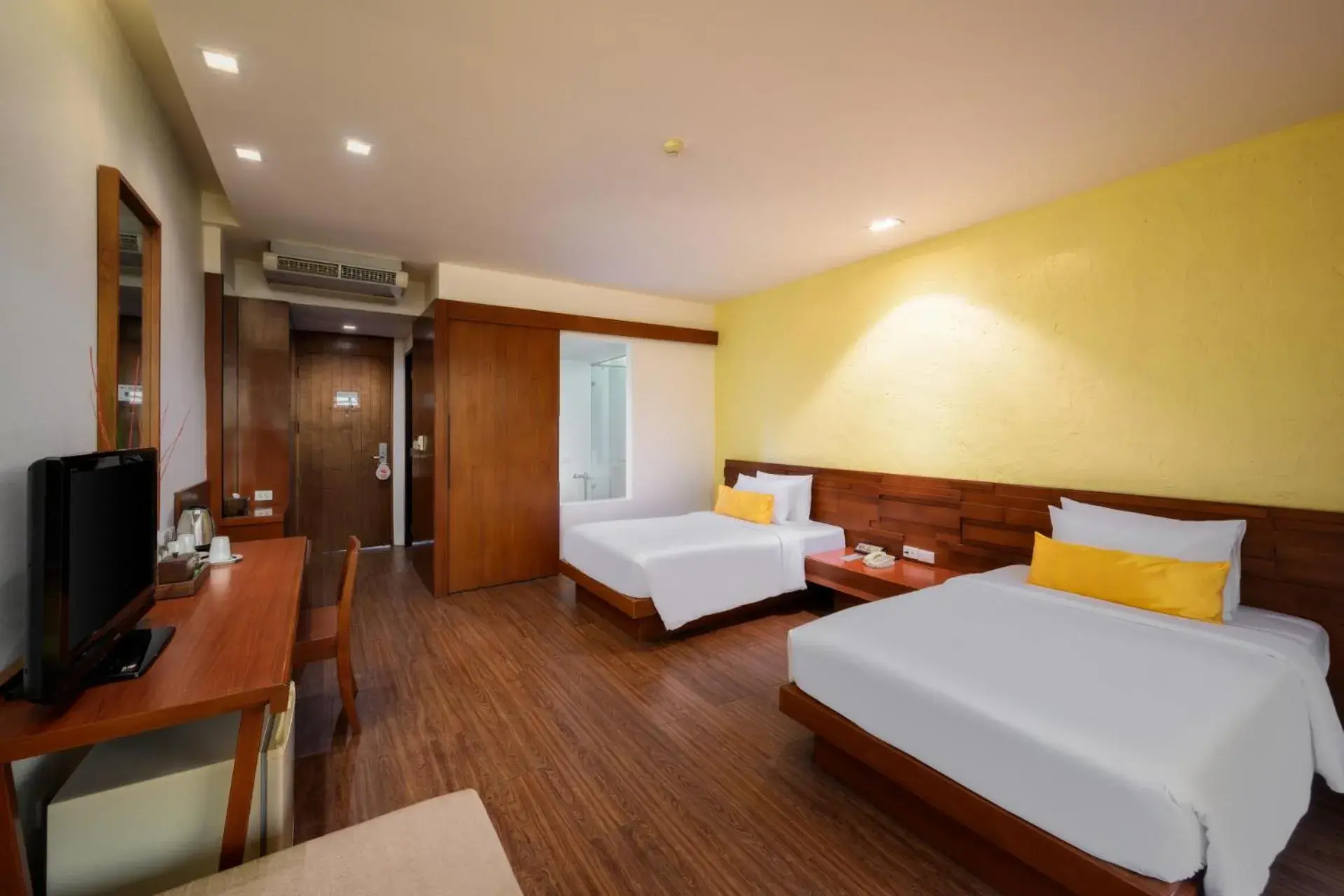 Bedroom, Bed in Karon Phunaka Resort Bedroom, Bed in Karon Phunaka Resort