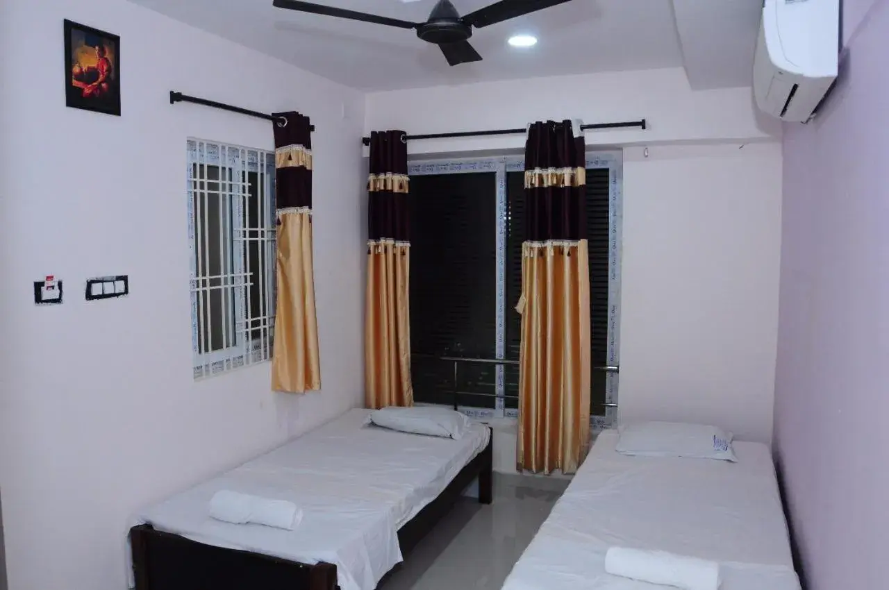 Deluxe Room in SGS Residency Deluxe Room in SGS Residency