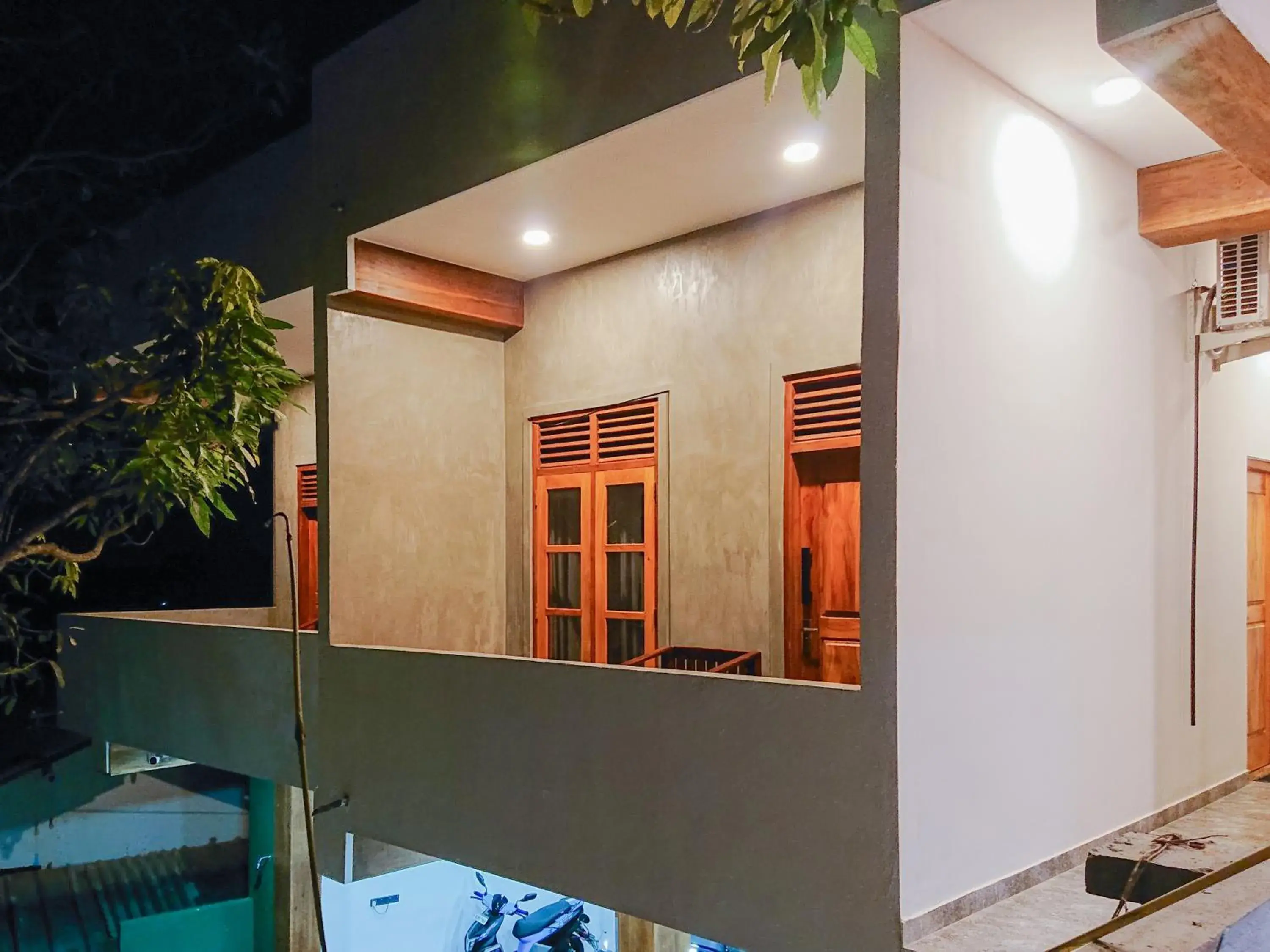 Double Room with Balcony in Namal Stay Double Room with Balcony in Namal Stay