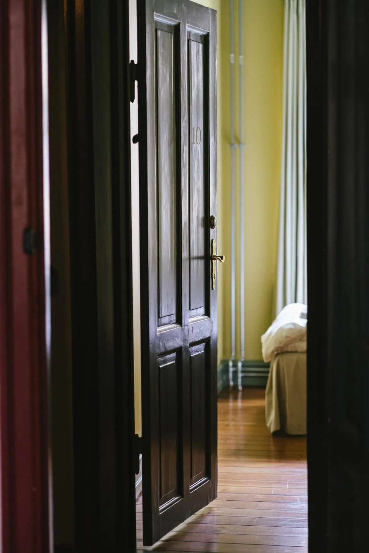 Bathroom, Bed in Rye115 Hotel