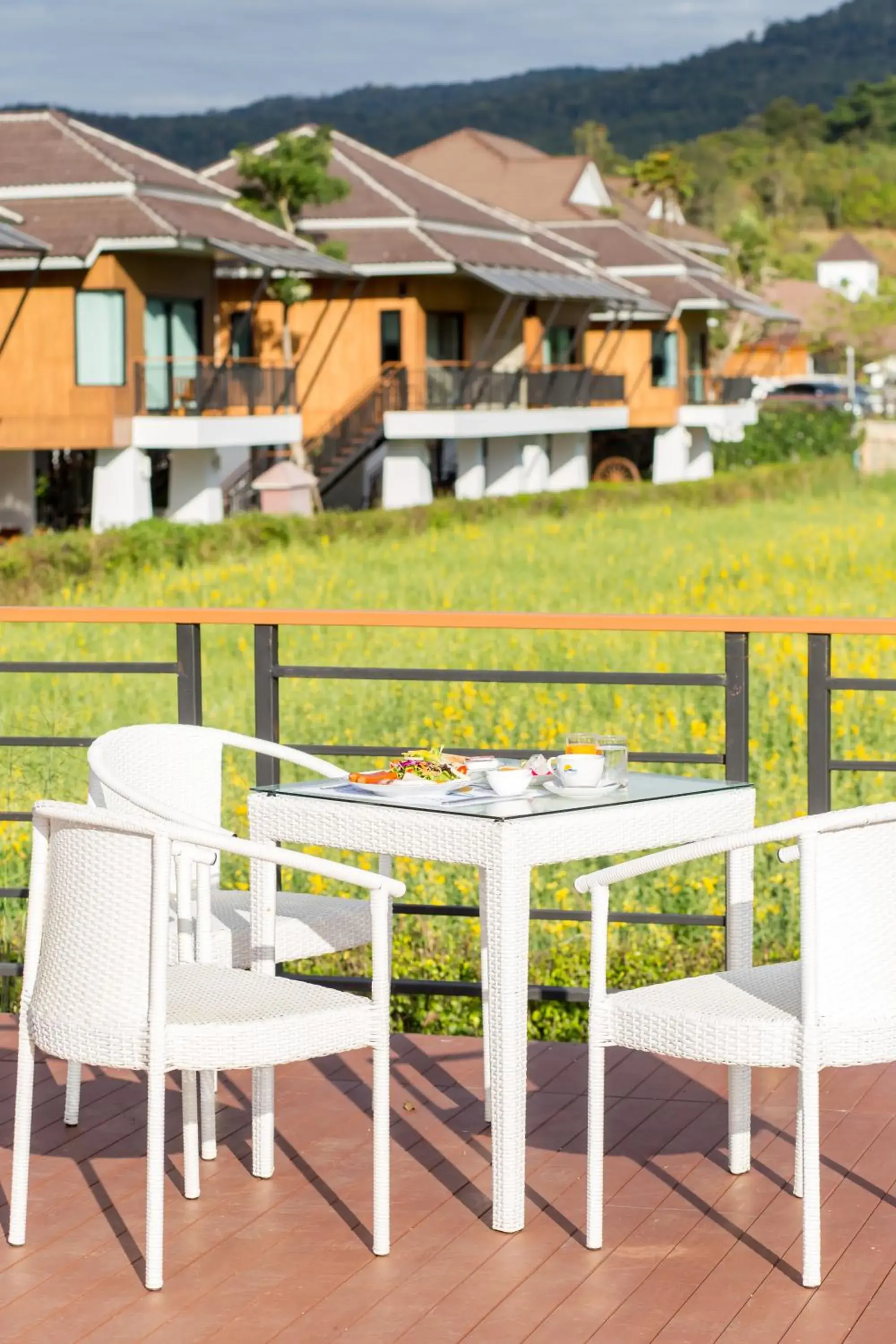 Restaurant/places to eat in Phuruakeeree Resort Restaurant/places to eat in Phuruakeeree Resort