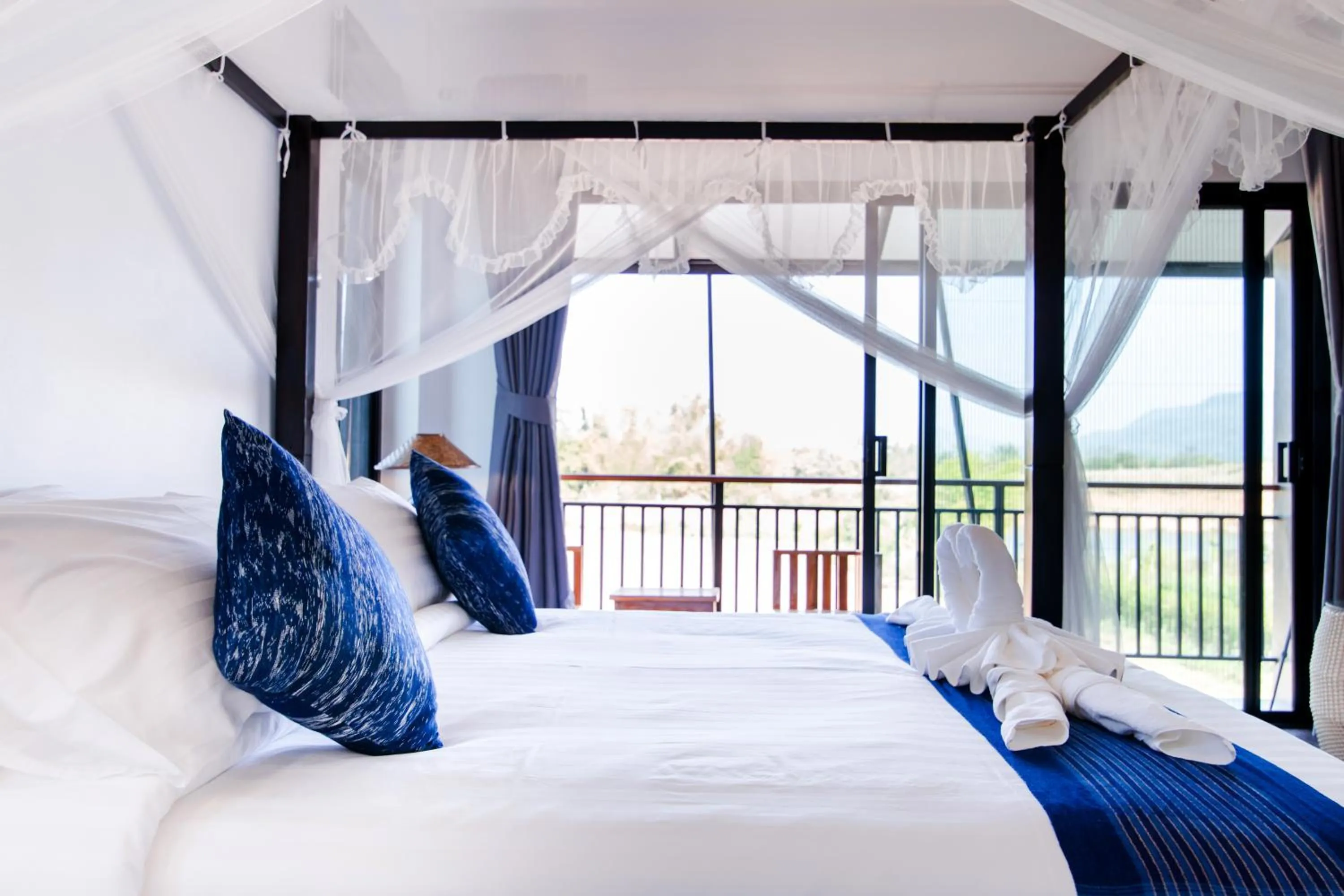 View (from property/room), Bed in Phuruakeeree Resort