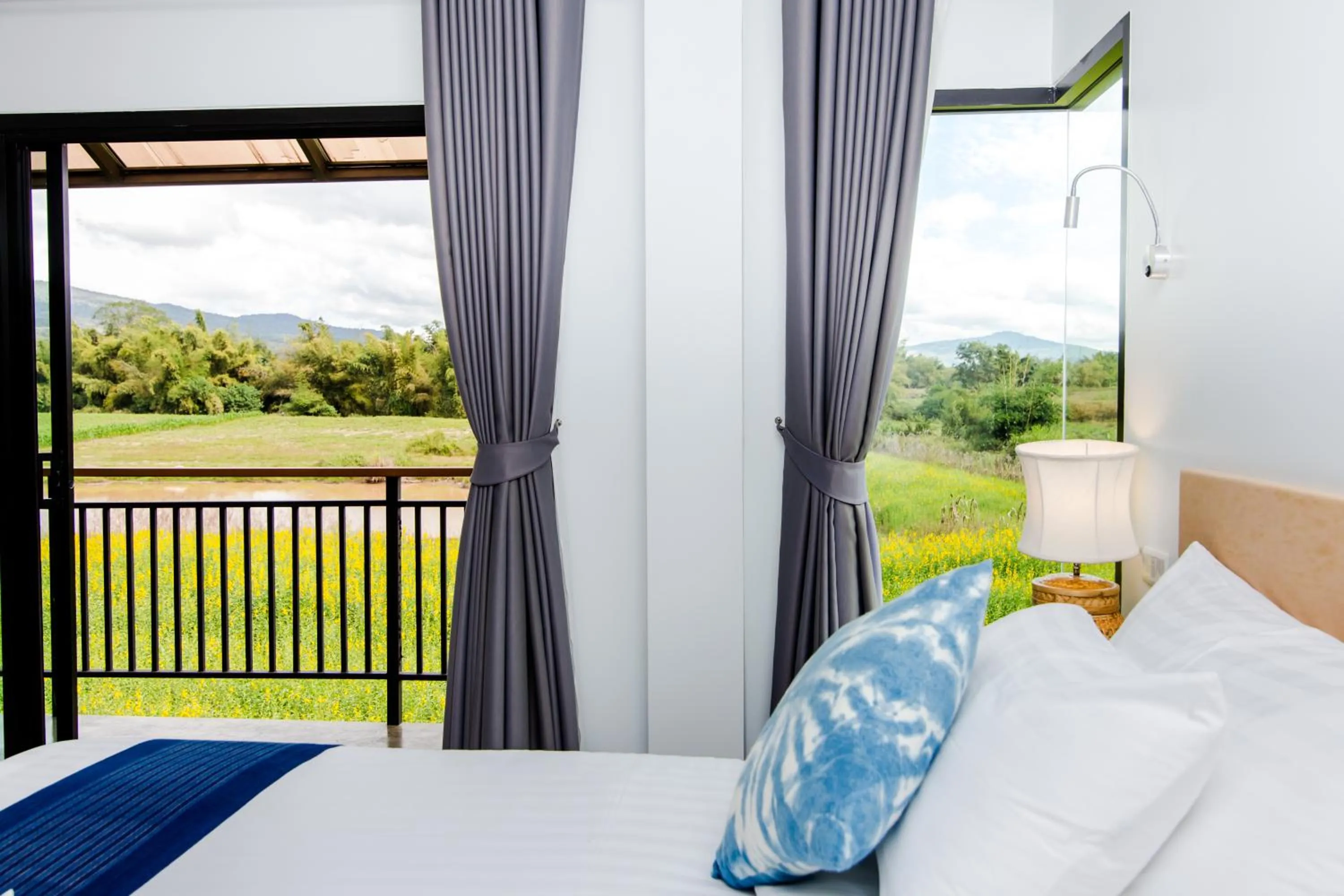 Bed in Phuruakeeree Resort