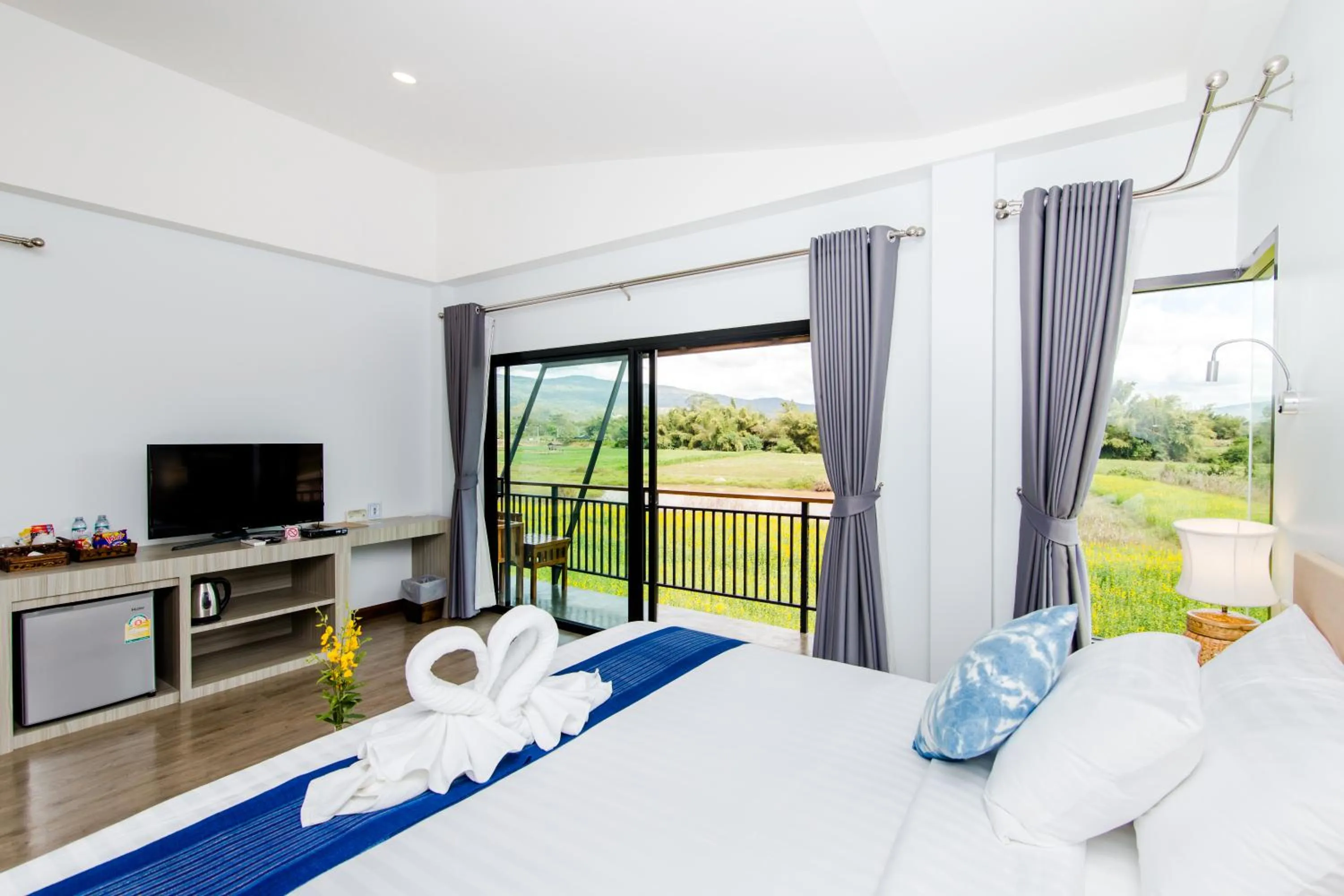 Bed in Phuruakeeree Resort