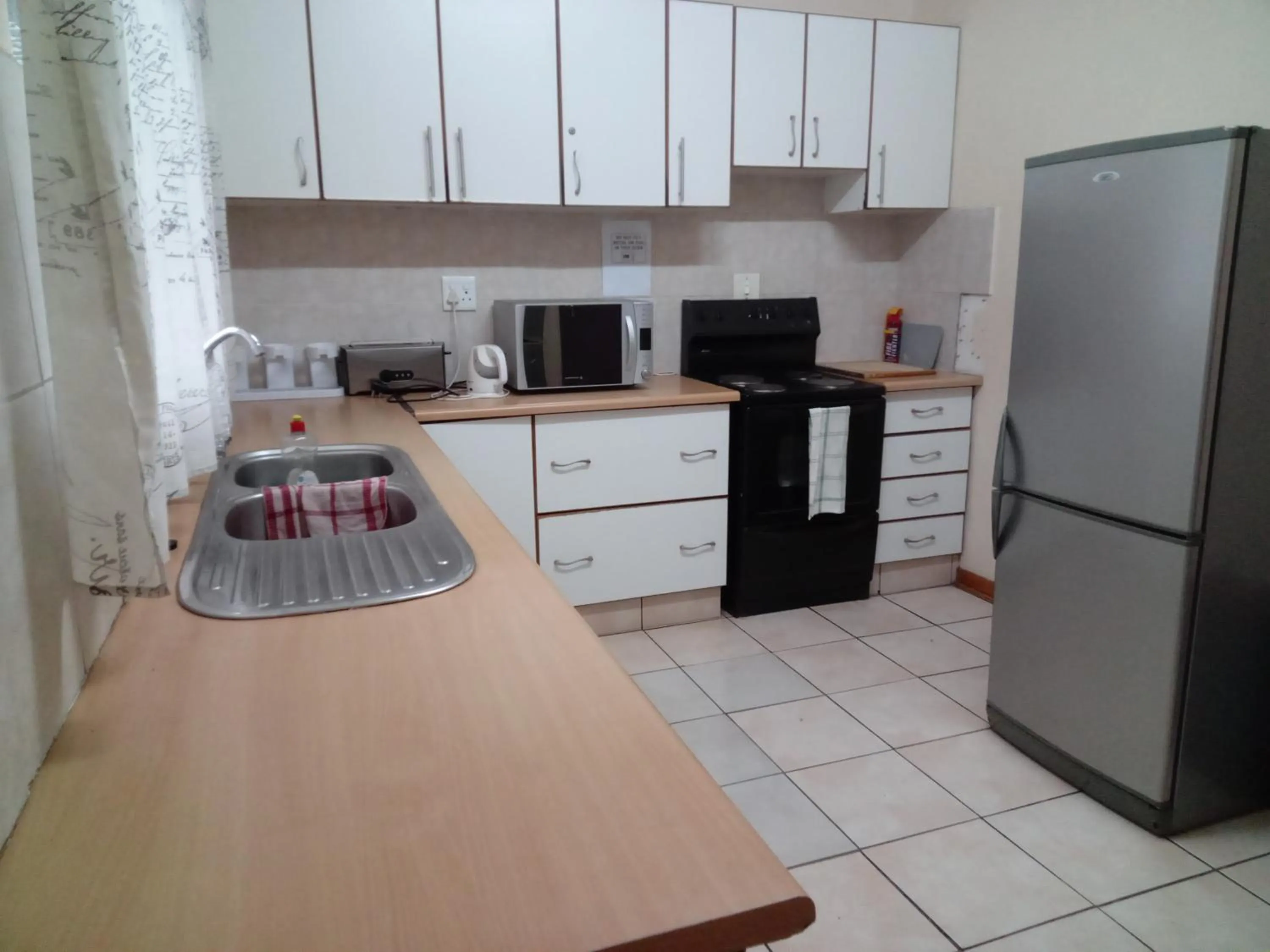 Kitchen or kitchenette in Vuya Nathi Bed and Breakfast