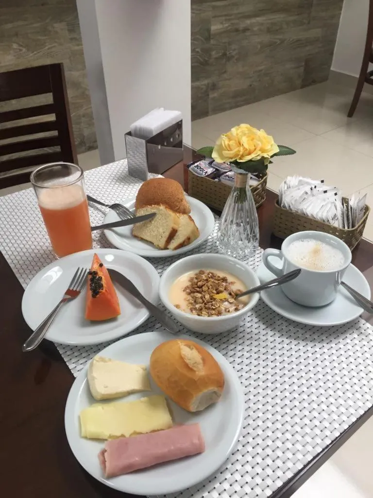 Lider Hotel
