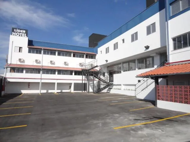 Lider Hotel