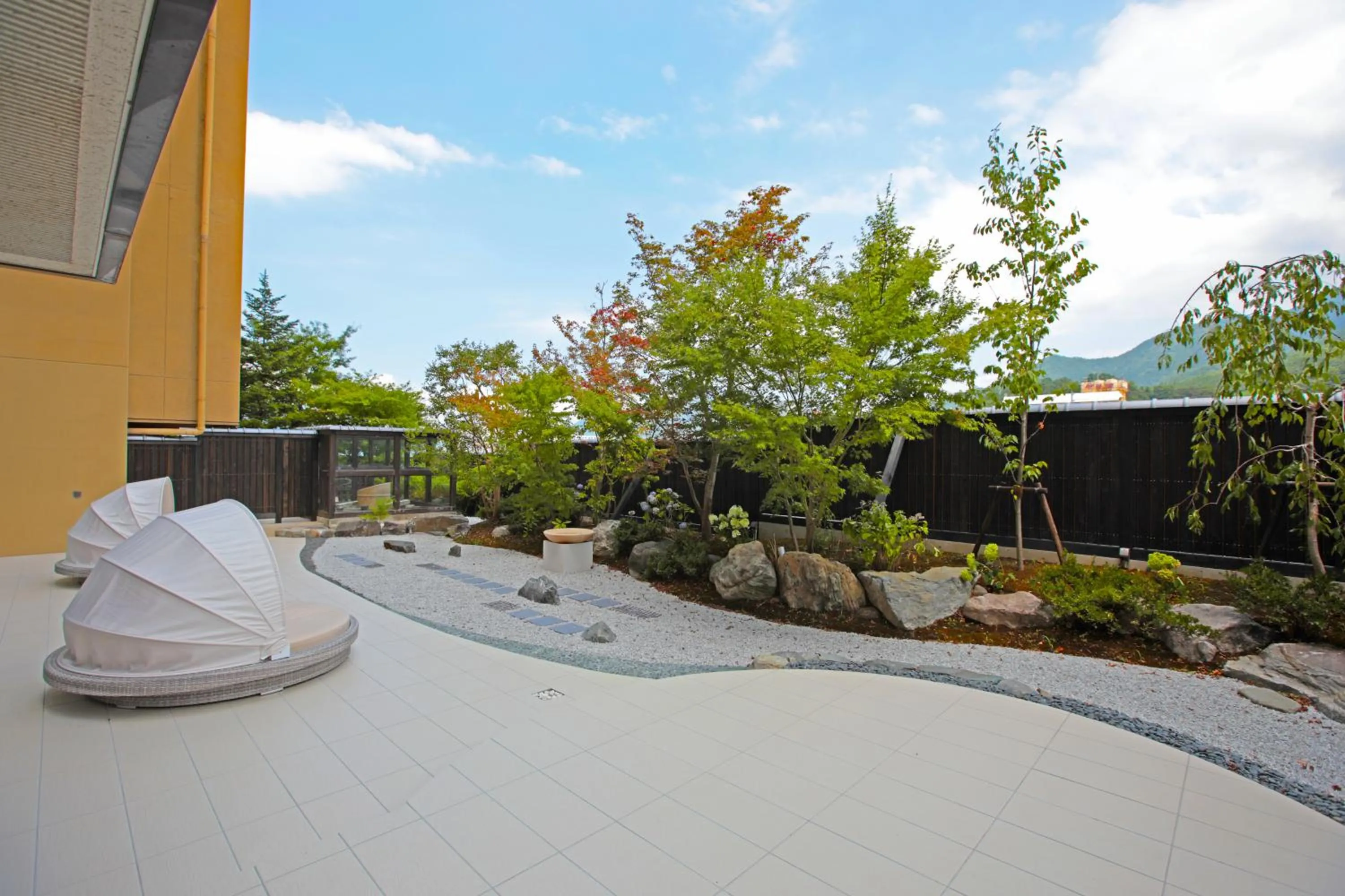 Garden in Aburaya Tousen