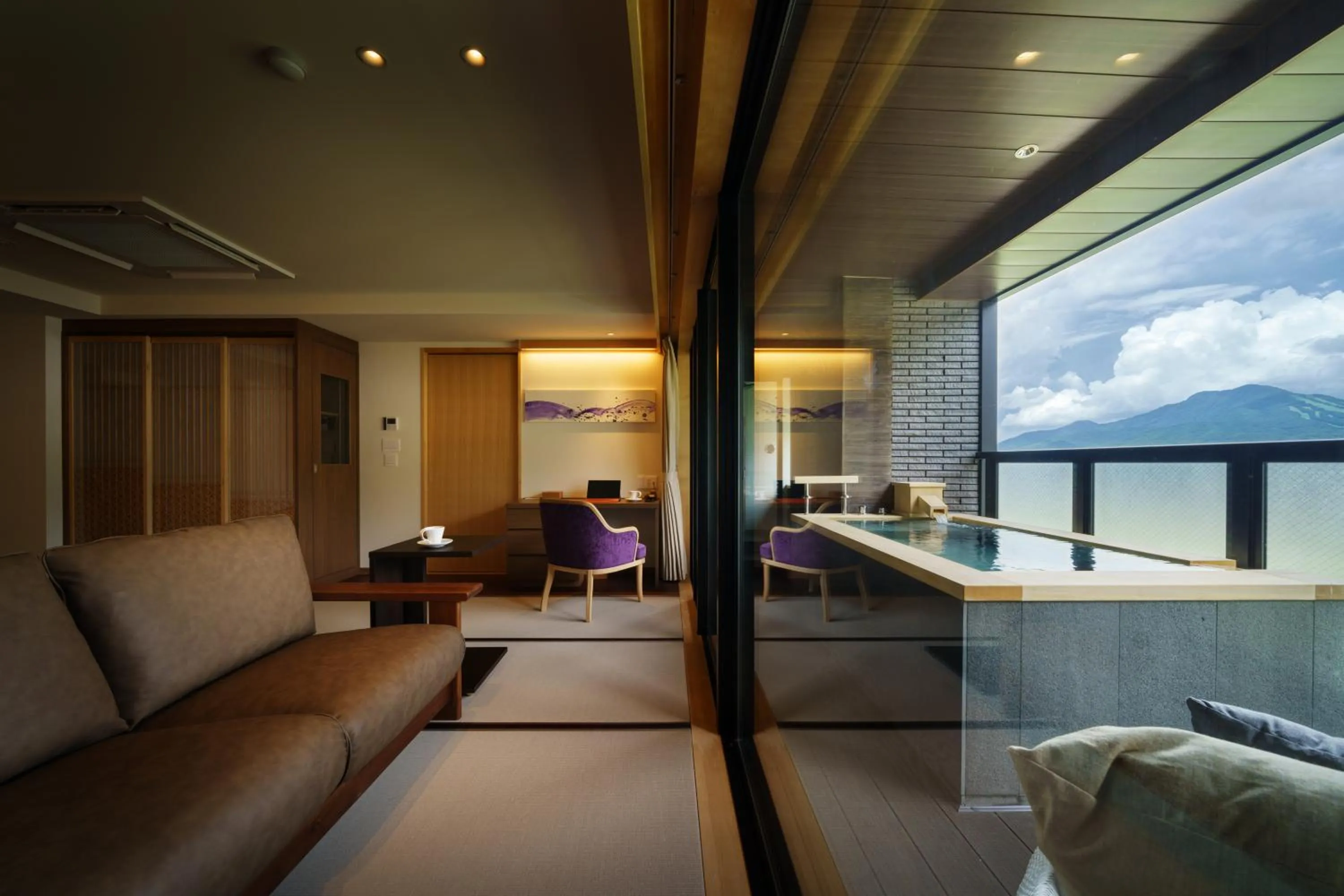 Living room in Aburaya Tousen