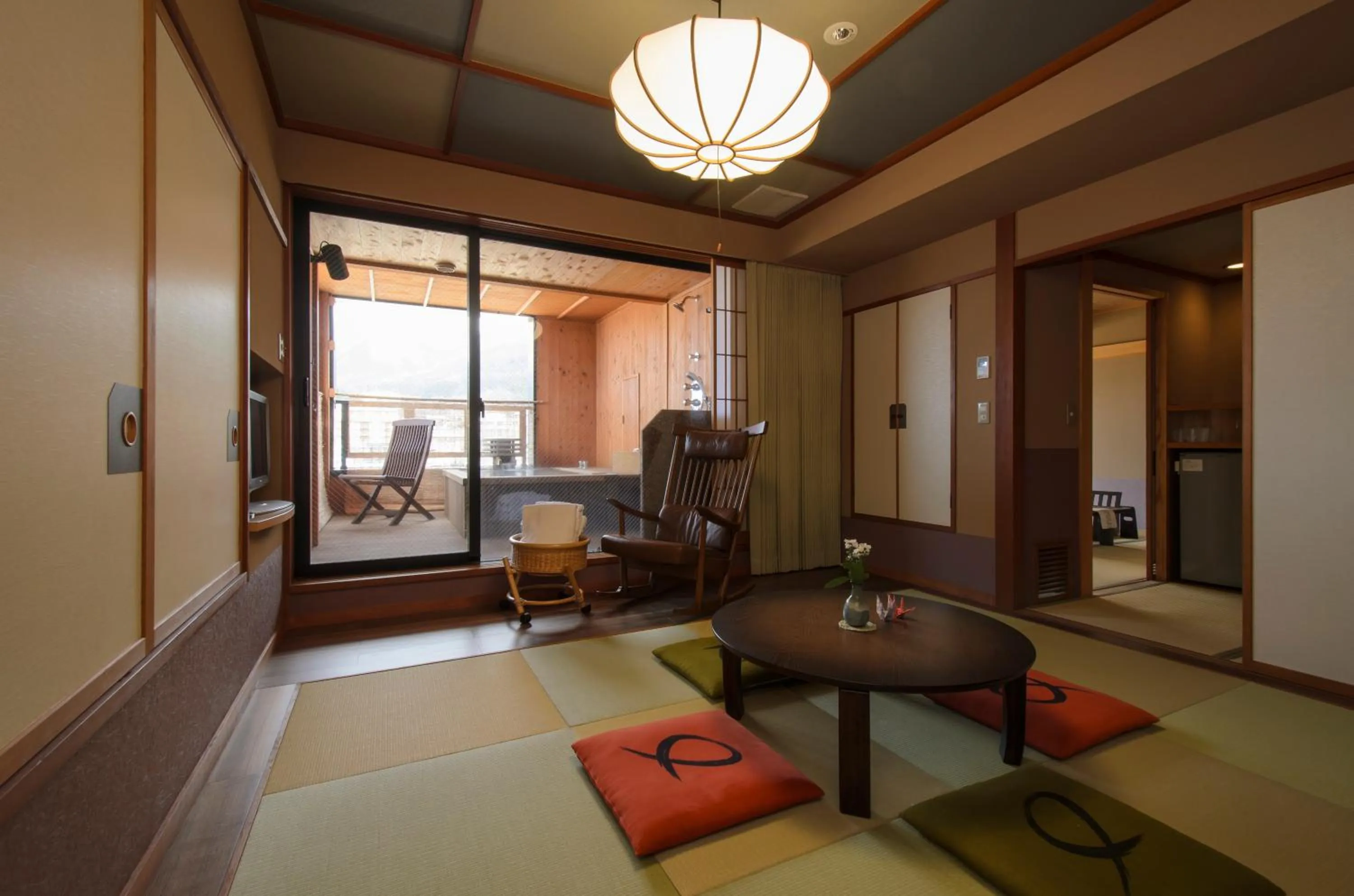 Decorative detail in Aburaya Tousen