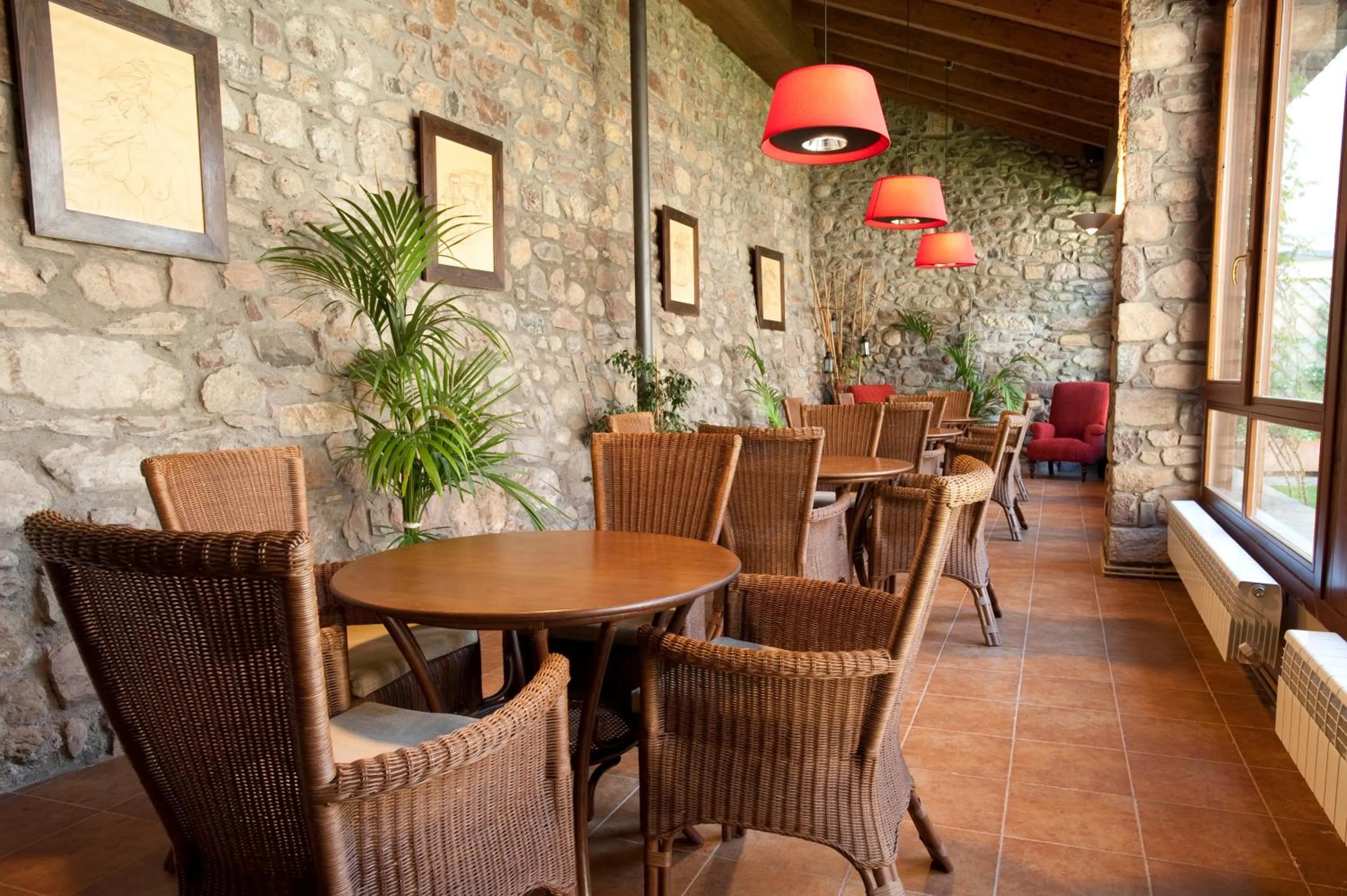 Restaurant/places to eat in Hotel Diamó