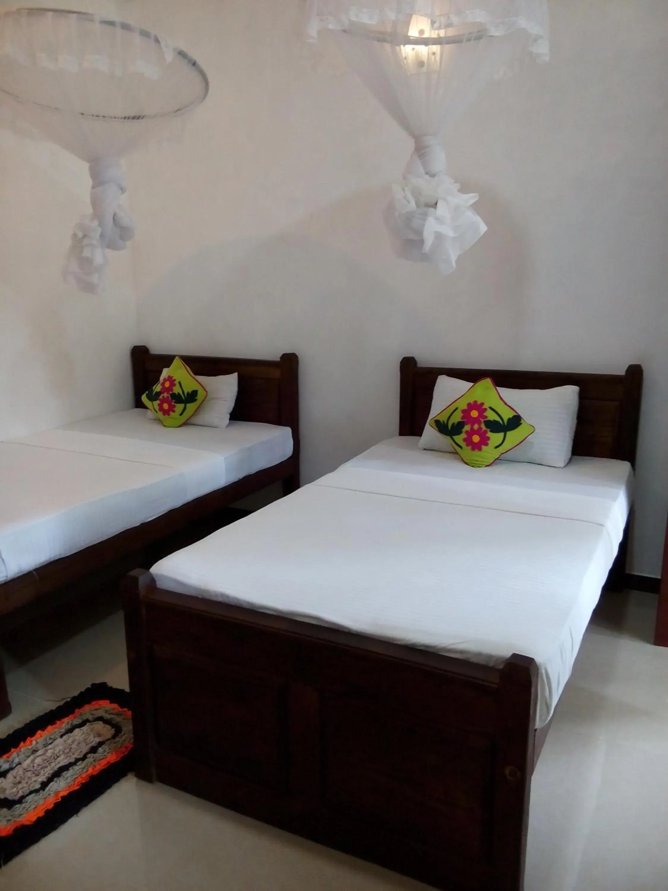 Double Room - single occupancy in Waterway garden Double Room - single occupancy in Waterway garden