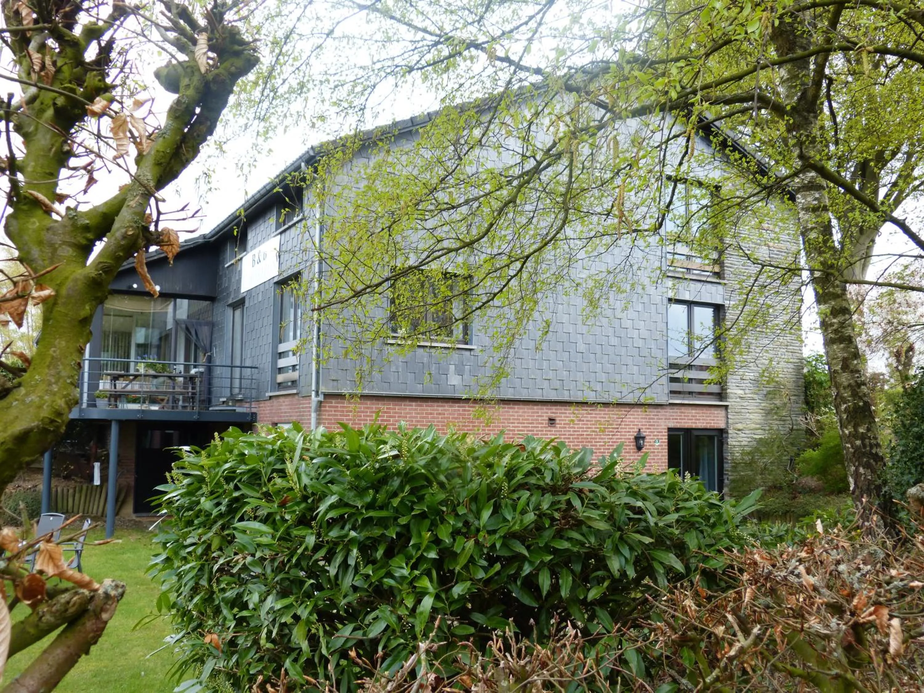 Garden in L'Horizon Studios & Apparts