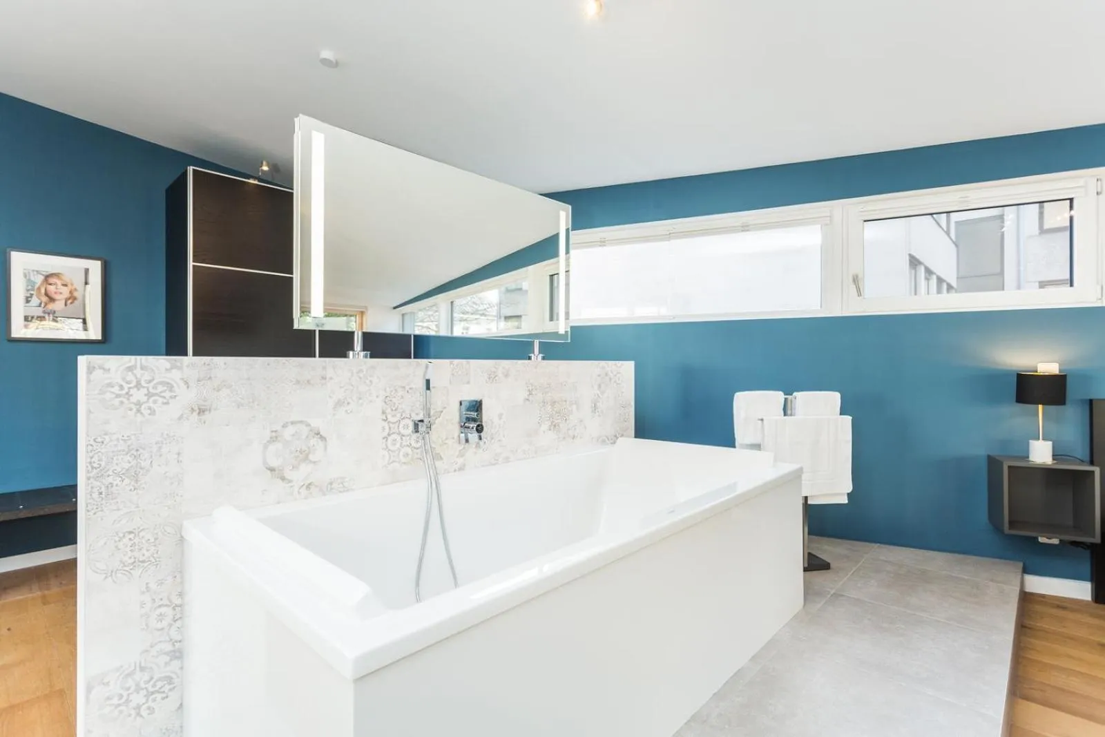 Bathroom in Room 4 & 5 Apartments