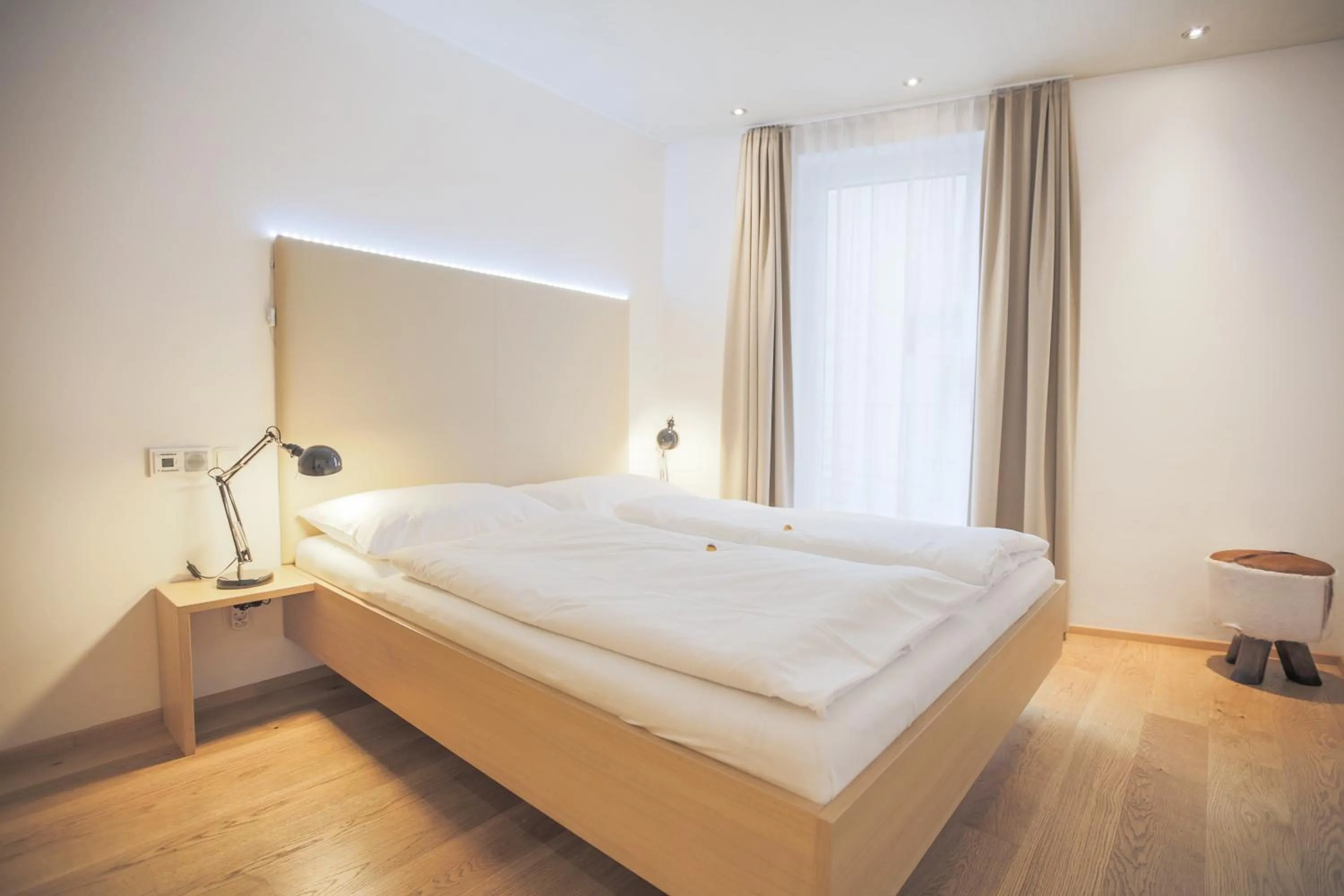 Bed in Room 4 & 5 Apartments