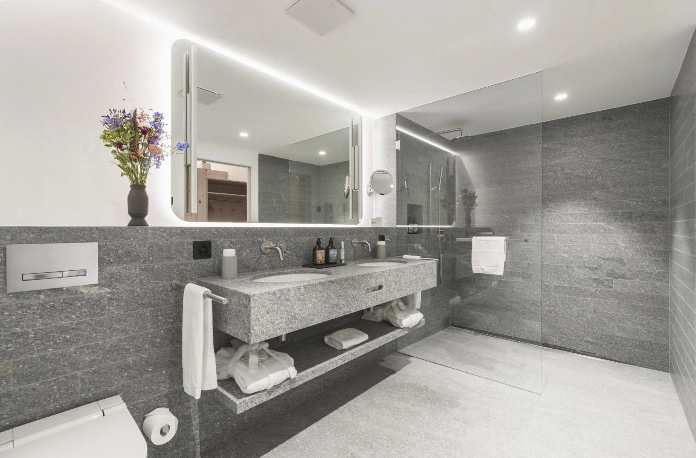 Bathroom in Parkhotel Margna Superior