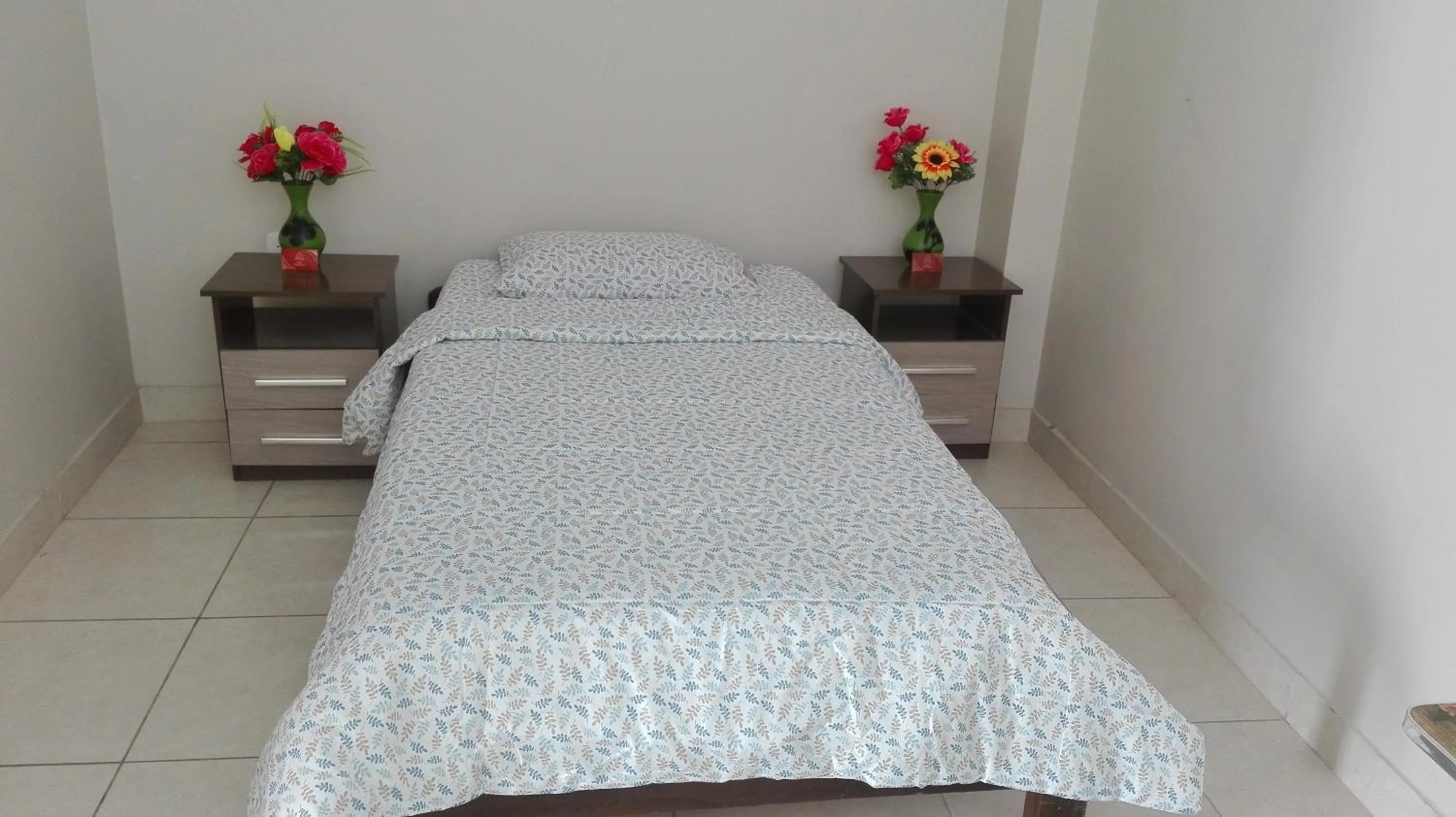 Hospedaje Residencial Los Fresnos - Miraflores Piura