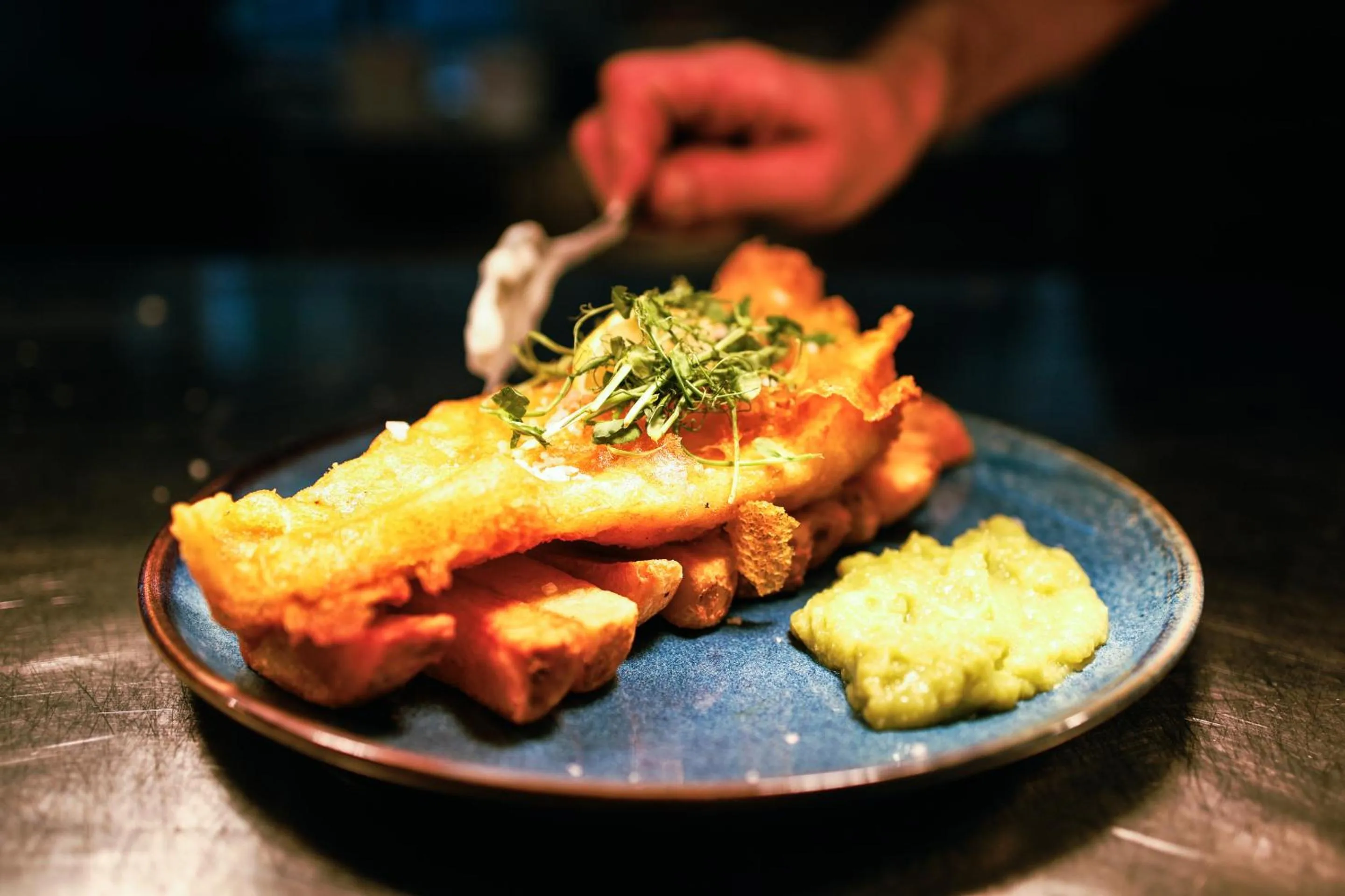 Bedroom in The Old Ship Aground