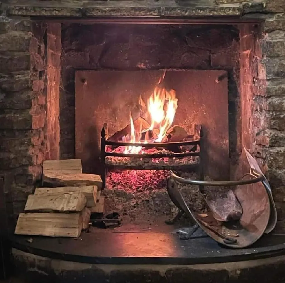 Lounge or bar in The Old Ship Aground