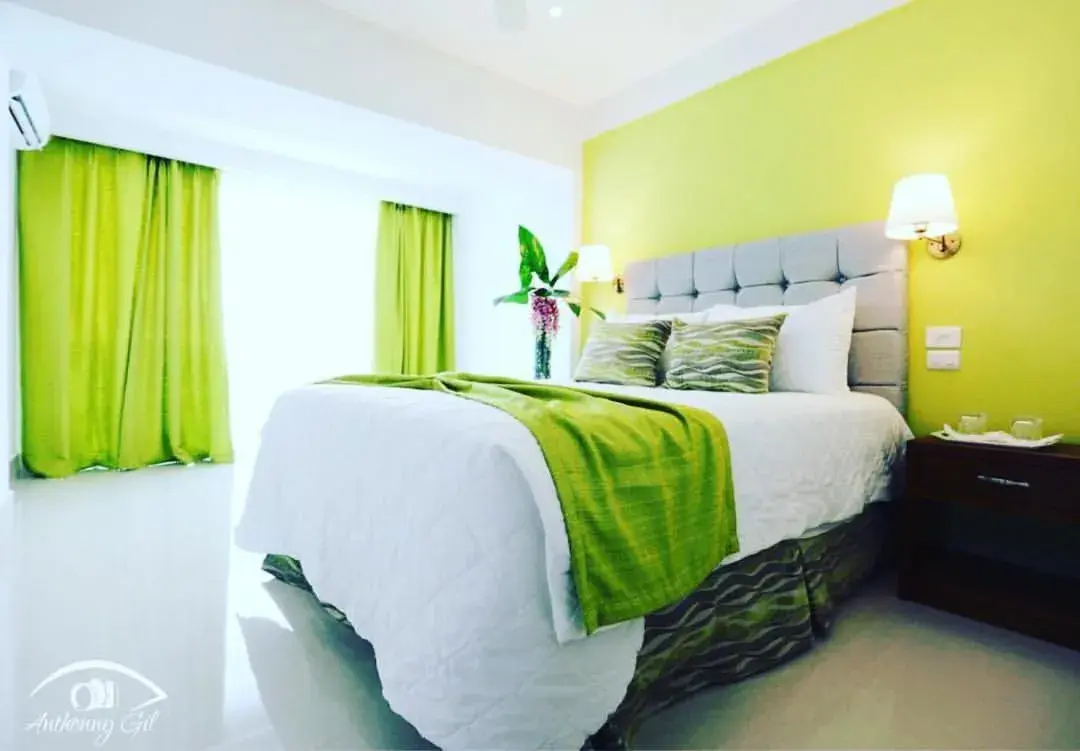 Deluxe Double Room (2 Adults + 1 Child) in Nilka Hotel Boutique Deluxe Double Room (2 Adults + 1 Child) in Nilka Hotel Boutique