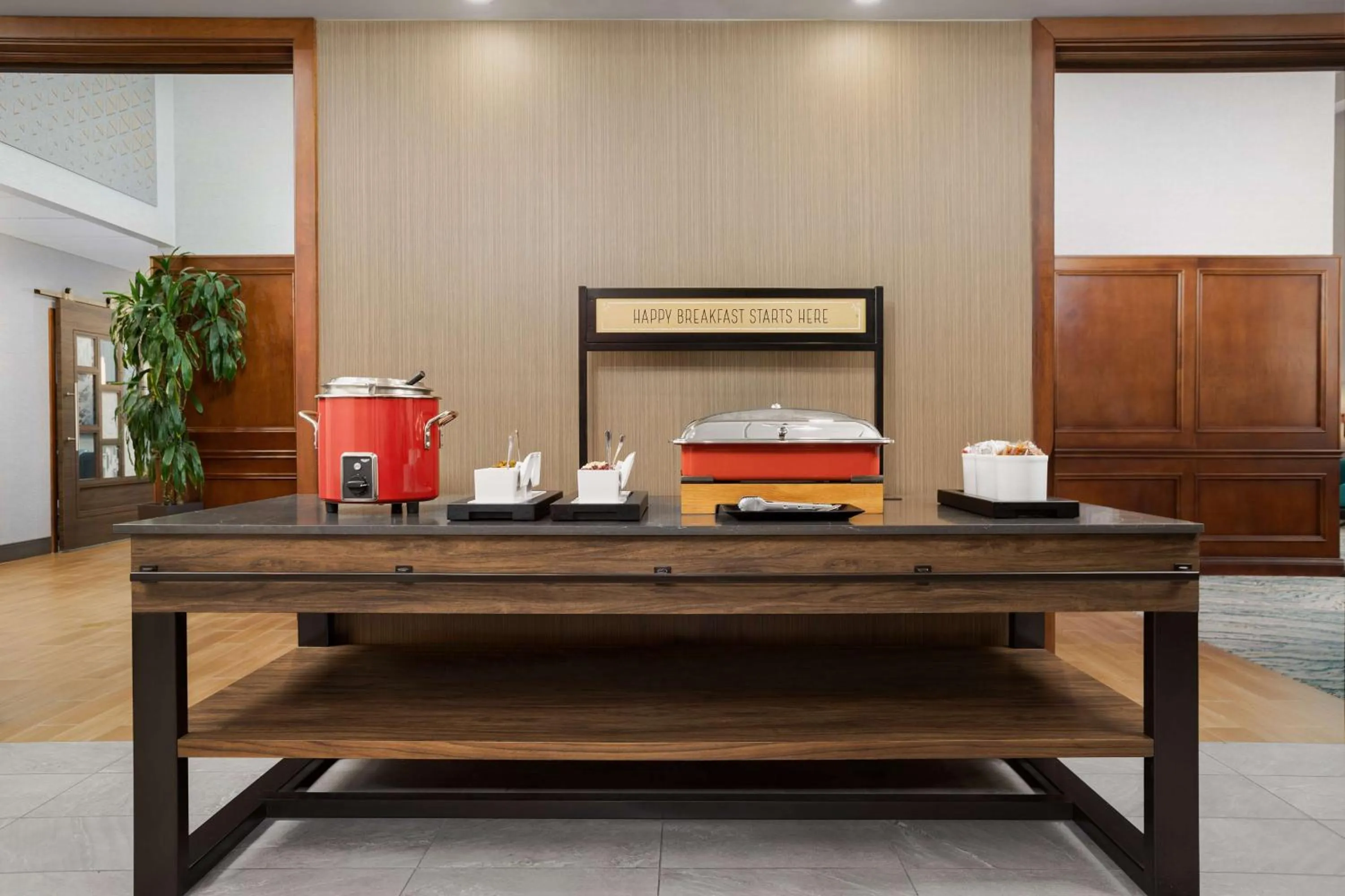 Breakfast in Hampton Inn & Suites Atlanta-Six Flags