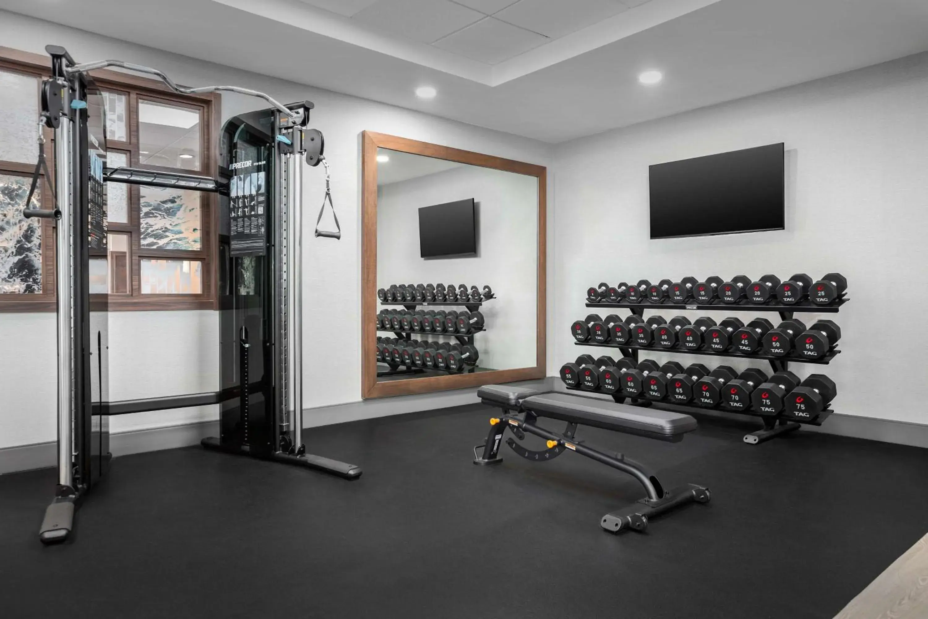 Fitness centre/facilities in Hampton Inn & Suites Atlanta-Six Flags Fitness centre/facilities in Hampton Inn & Suites Atlanta-Six Flags