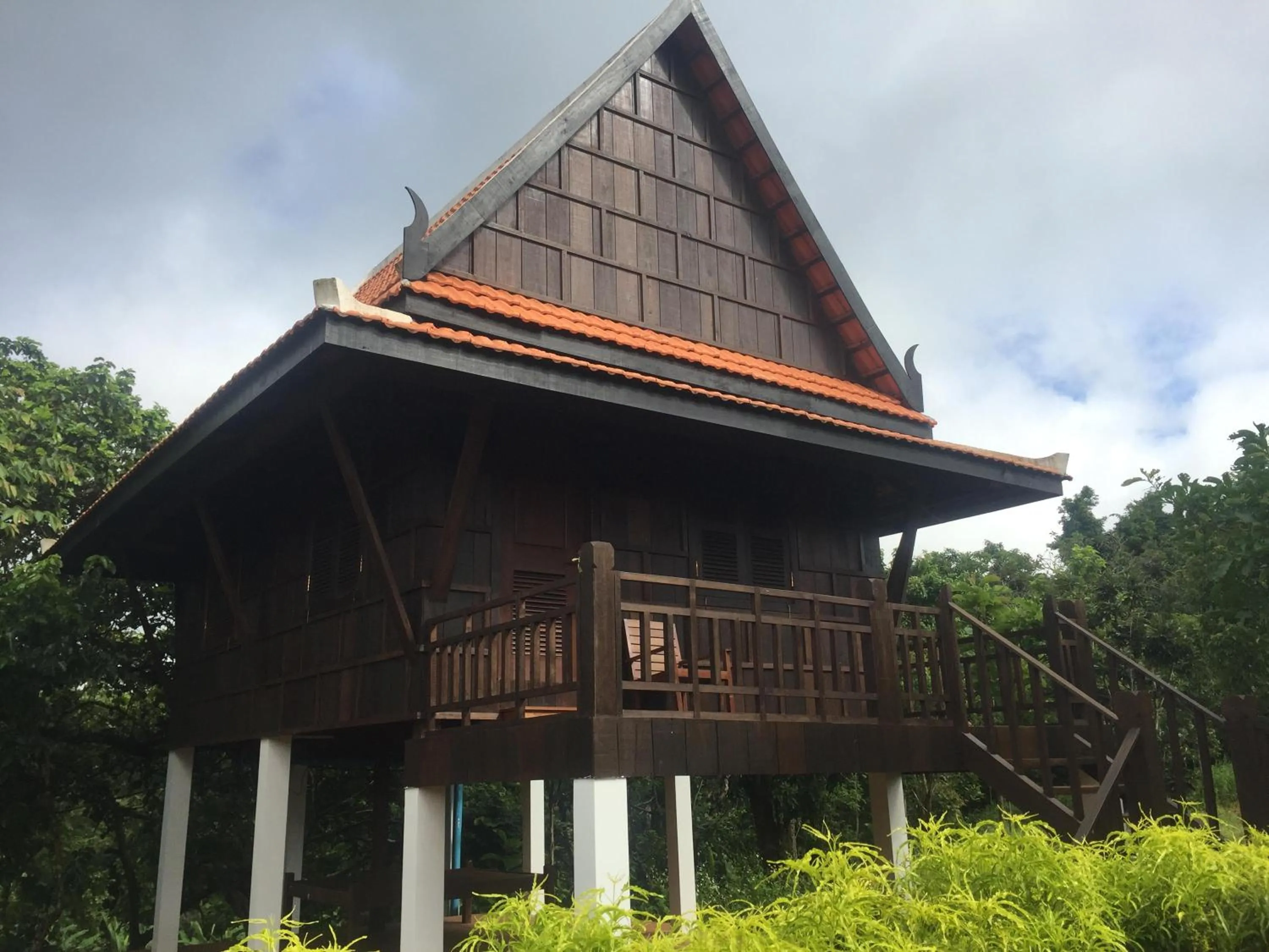 Facade/entrance in Greenhouse Retreat