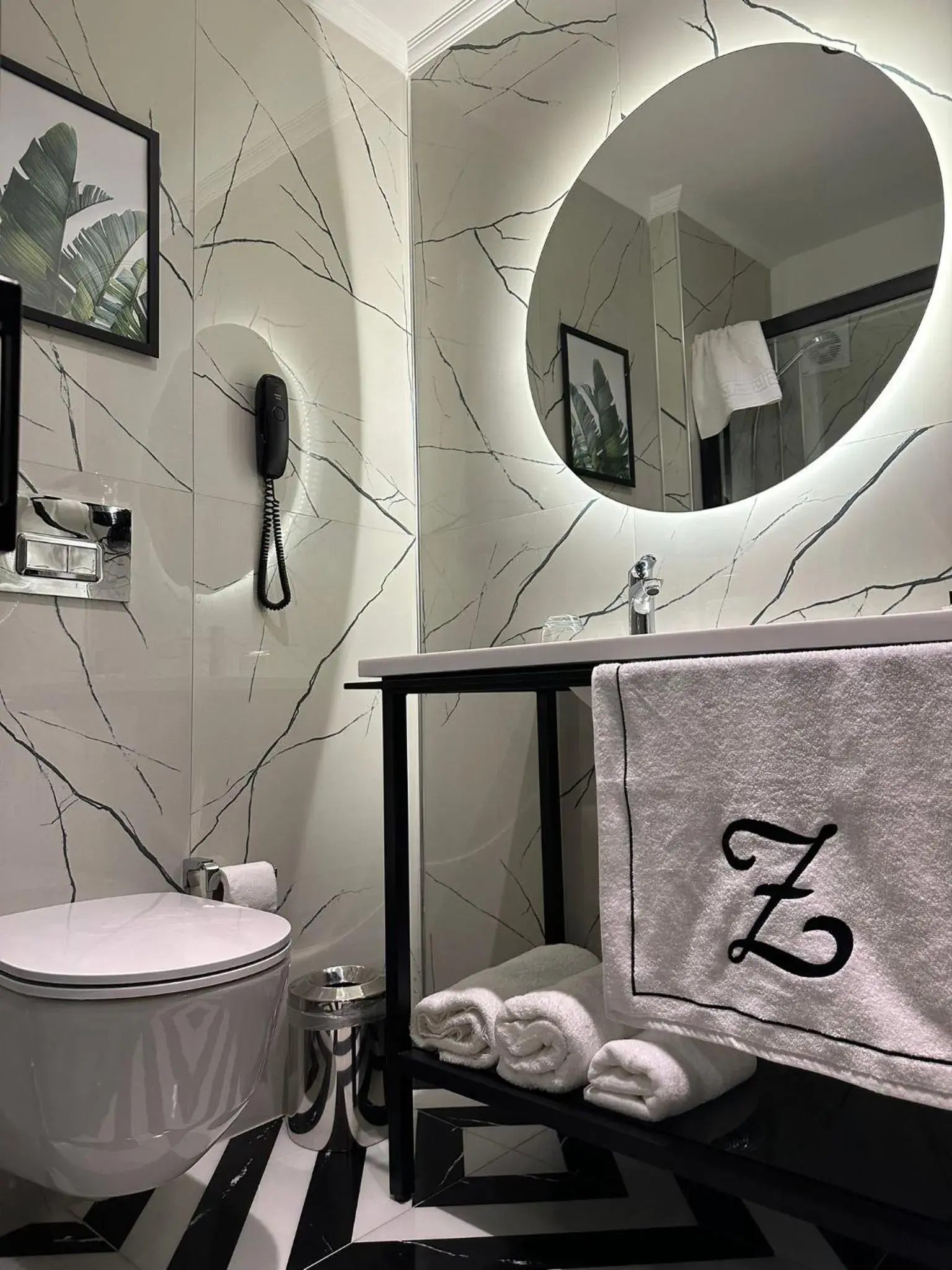 Bathroom in The New Hotel Zeybek