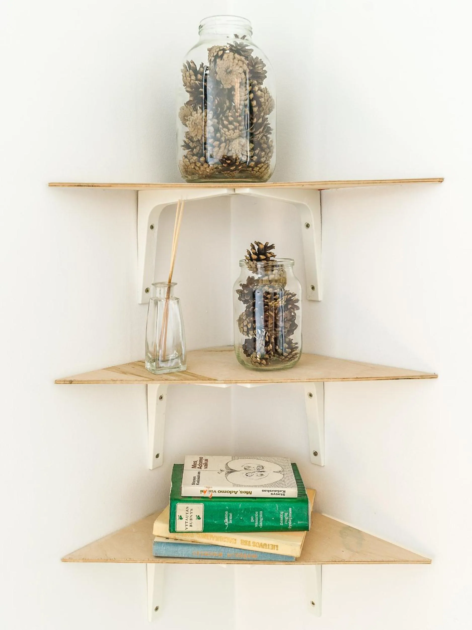 Decorative detail in Downtown Forest Hostel & Camping