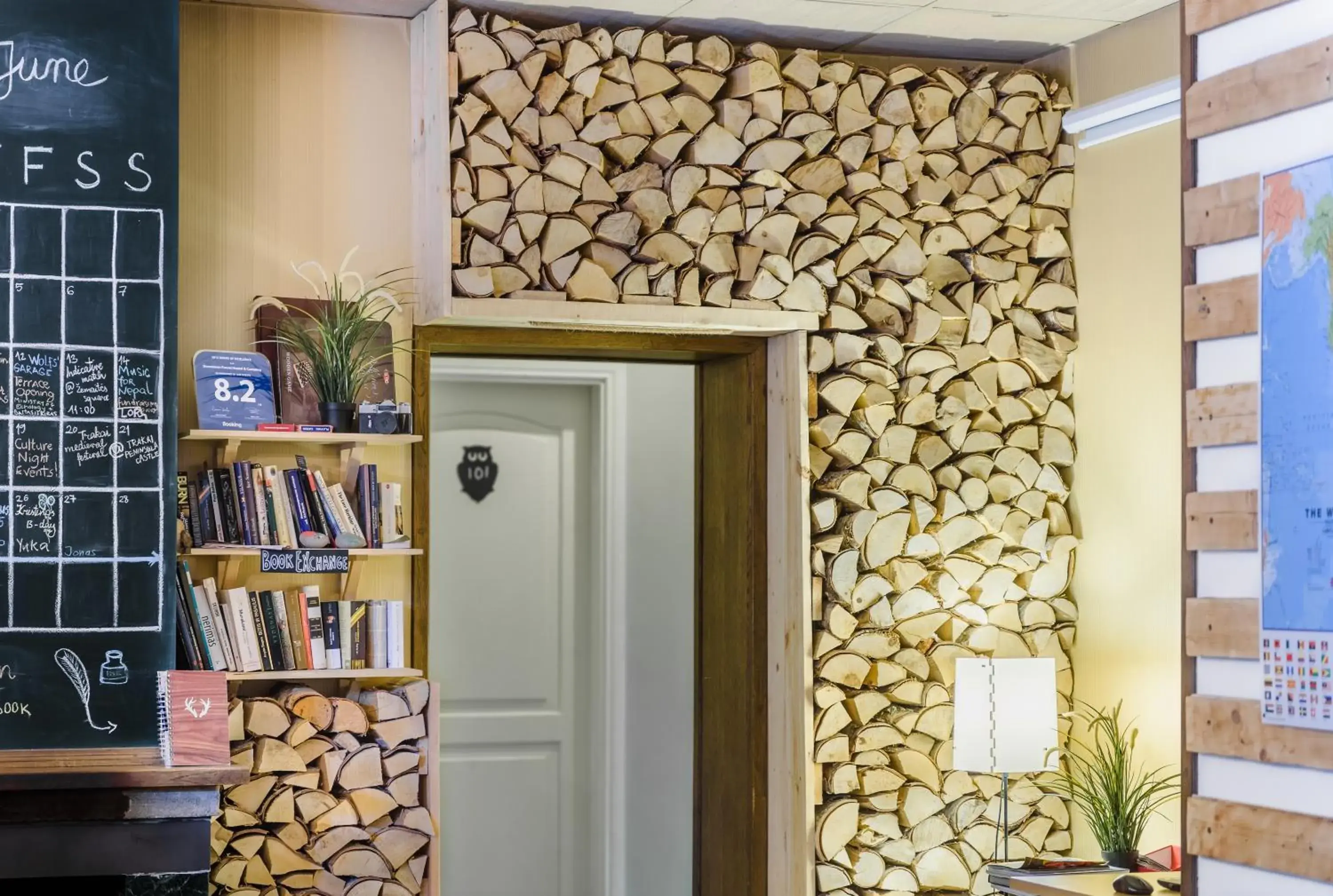 Lobby or reception in Downtown Forest Hostel & Camping Lobby or reception in Downtown Forest Hostel & Camping