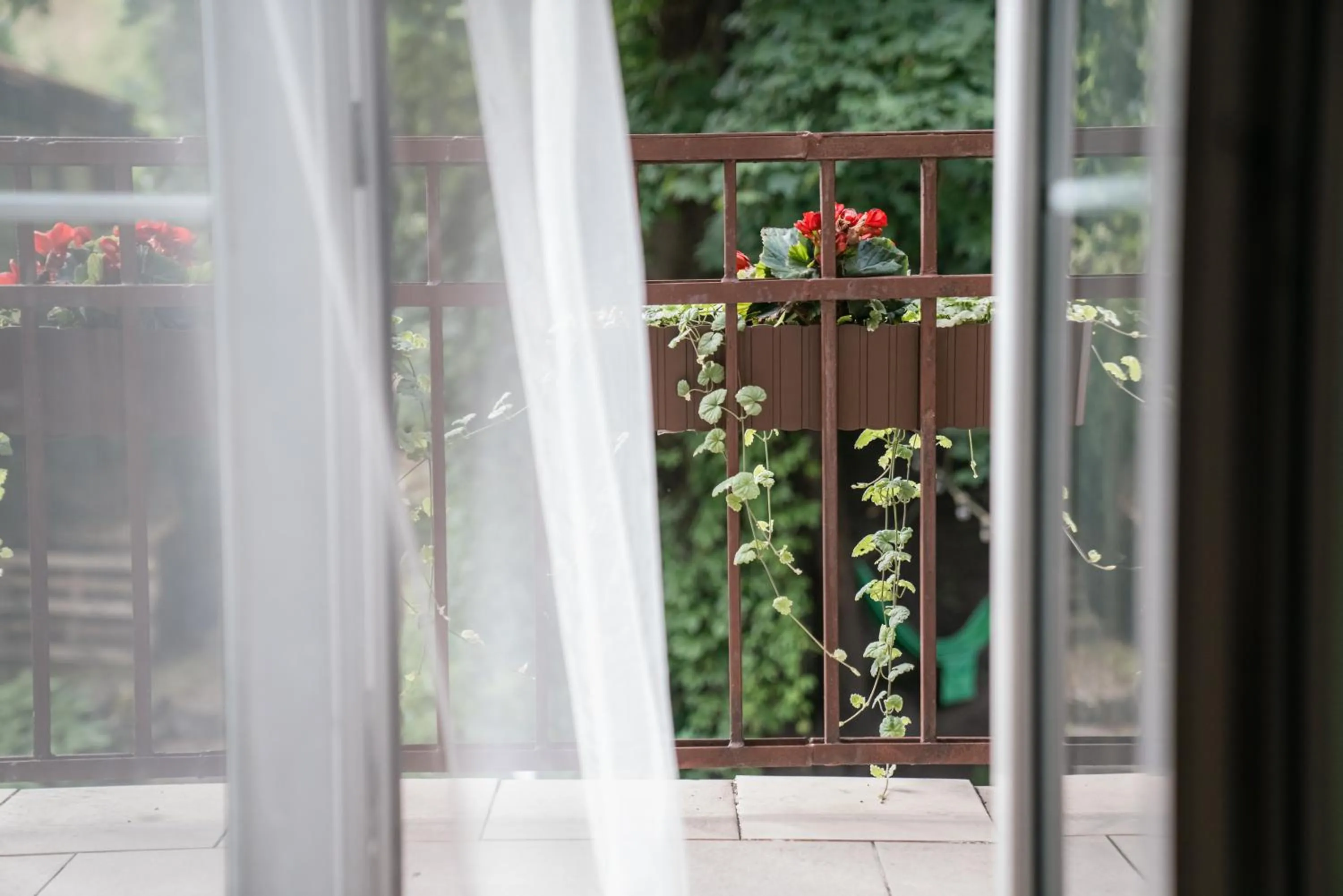 Balcony/Terrace in Downtown Forest Hostel & Camping