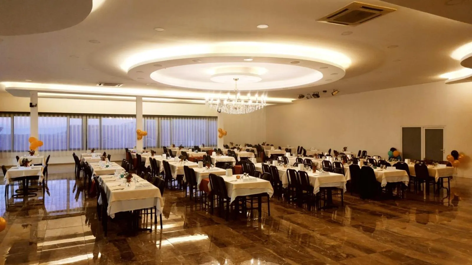 Business facilities in Reis Thermal Otel