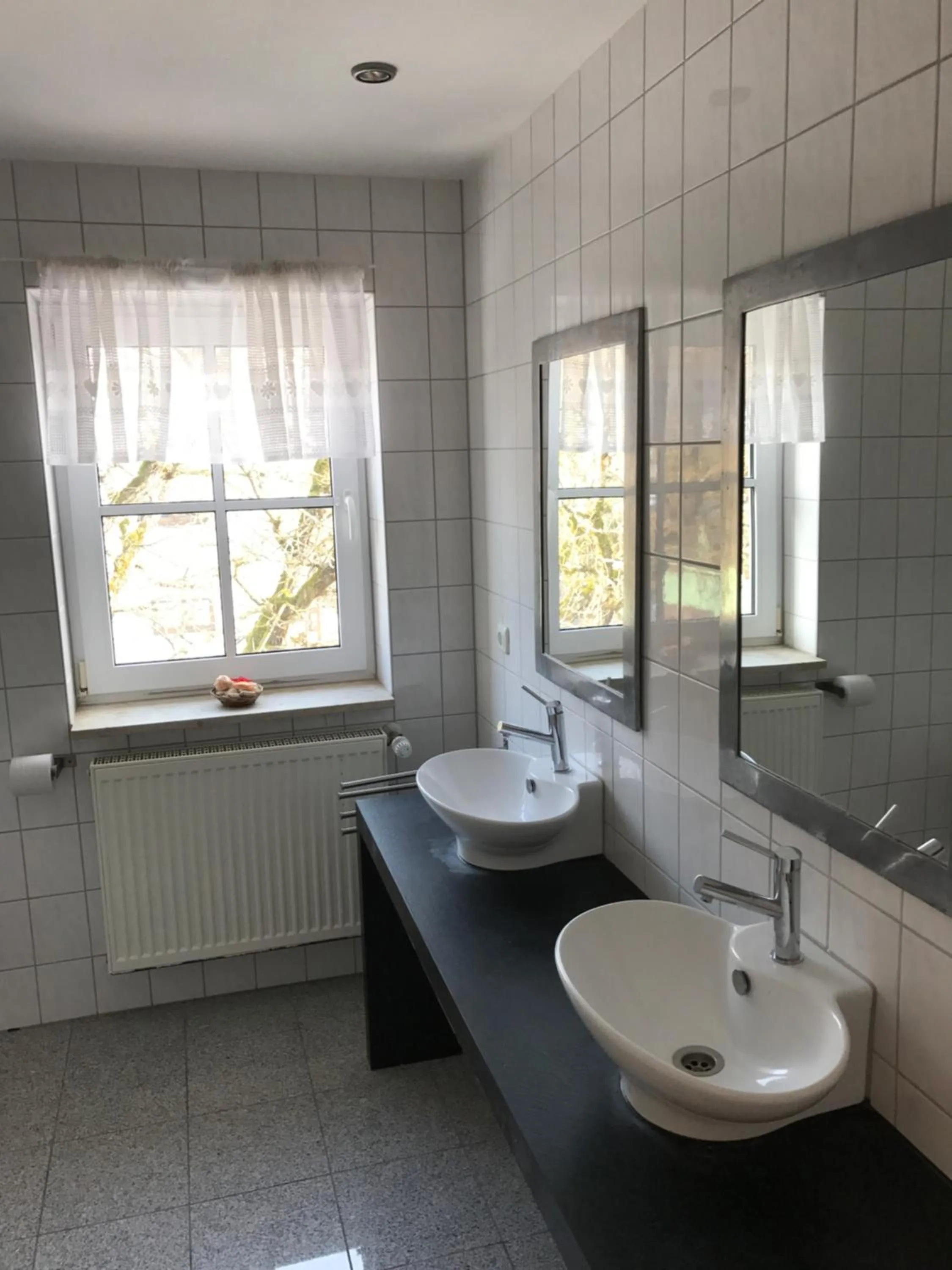 Bathroom in Landhotel Rangau Gasthof & Brennerei