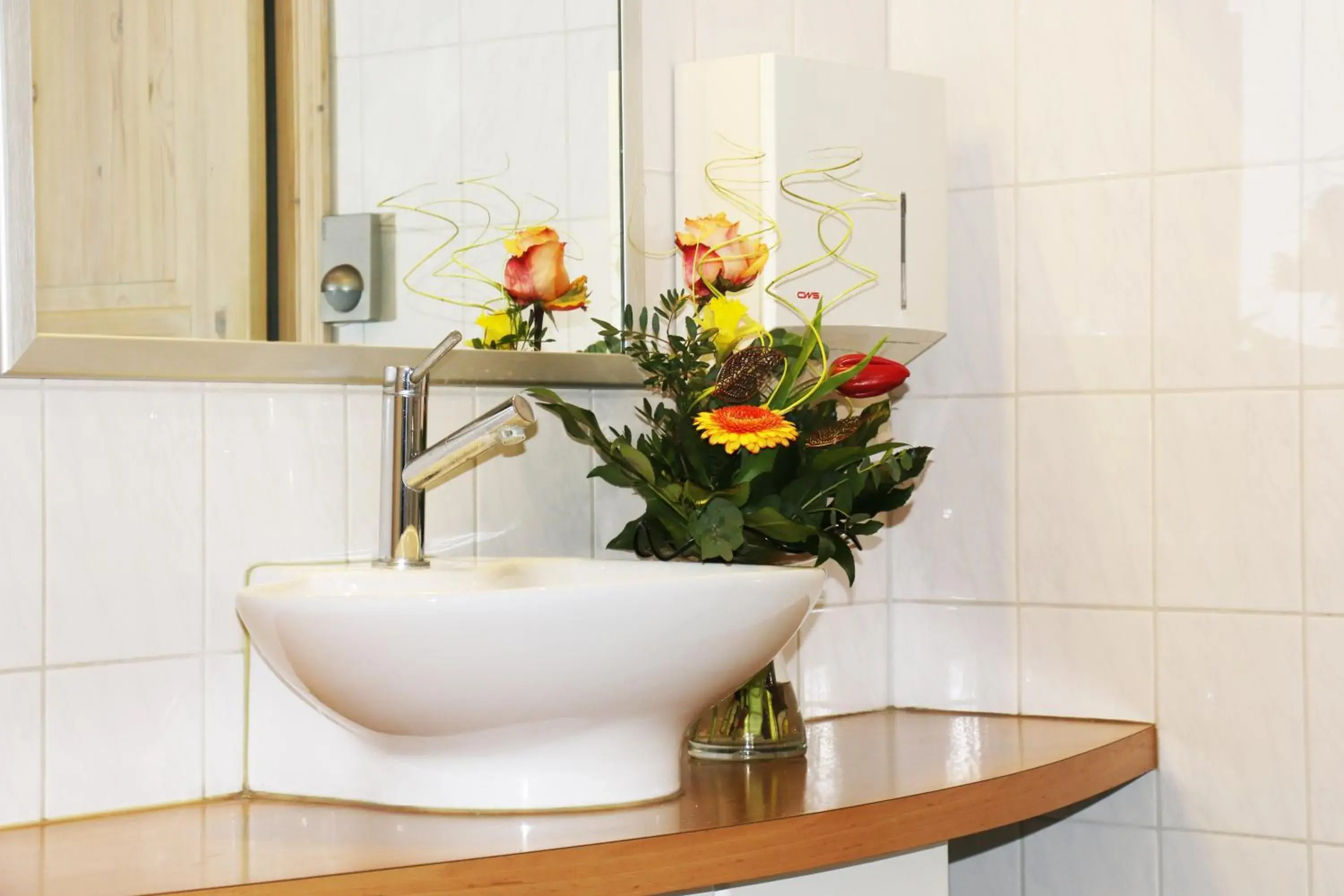 Standard Twin Room - single occupancy in Landhotel Rangau Gasthof & Brennerei Standard Twin Room - single occupancy in Landhotel Rangau Gasthof & Brennerei