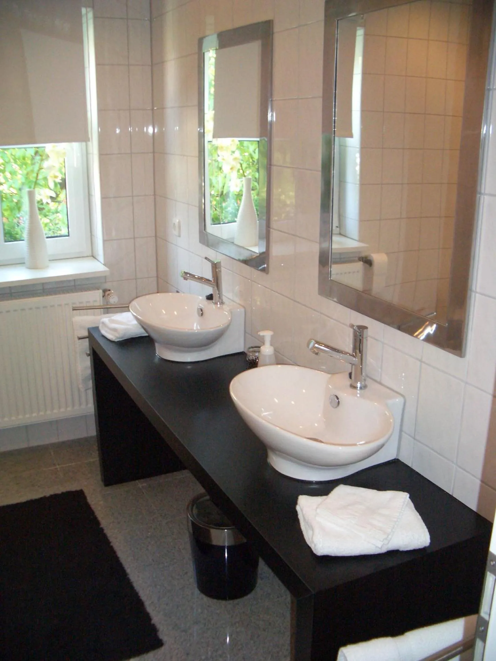 Bathroom in Landhotel Rangau Gasthof & Brennerei