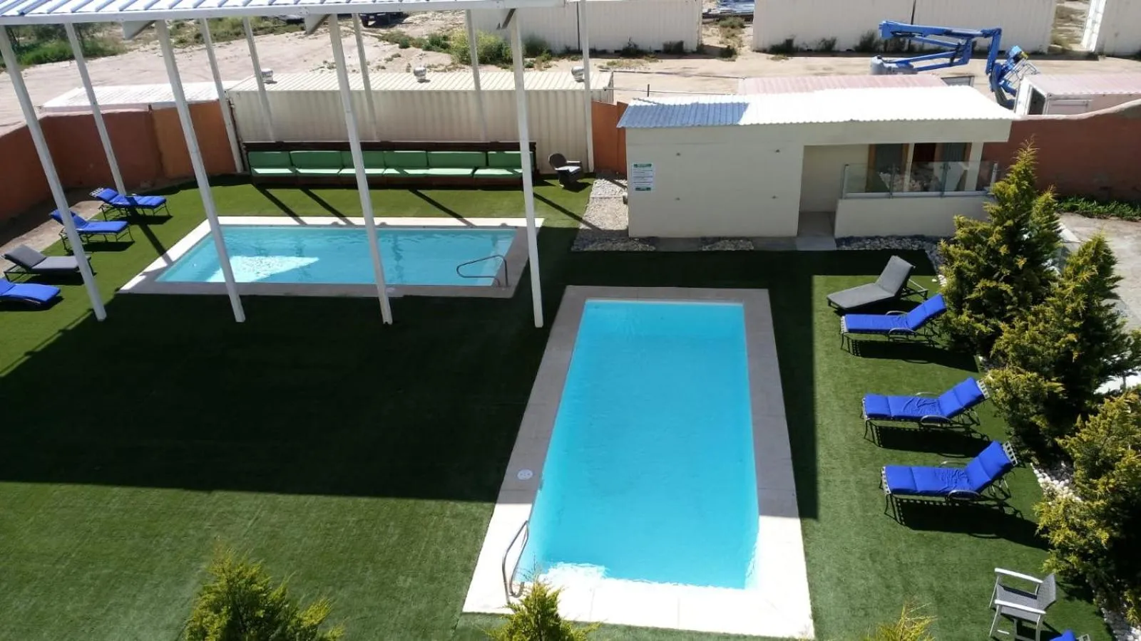 Swimming pool in Hotel Hacienda Santana