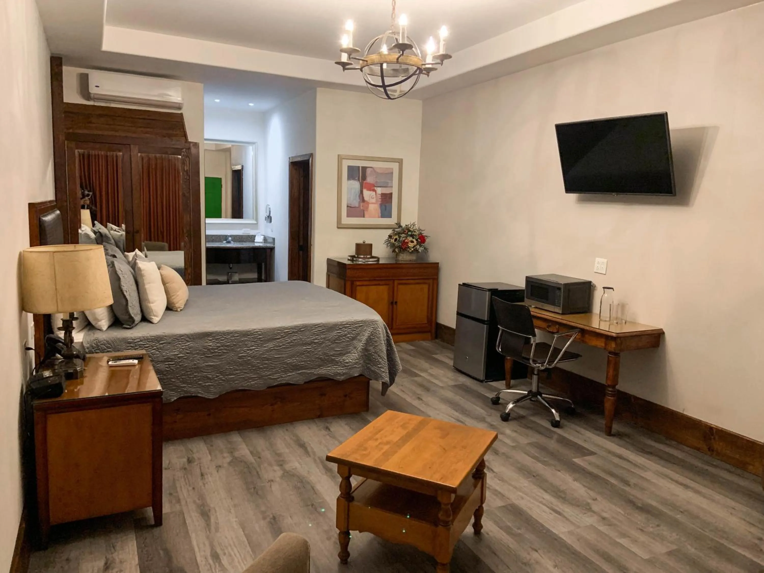 Photo of the whole room, Bed in Hotel Hacienda Santana